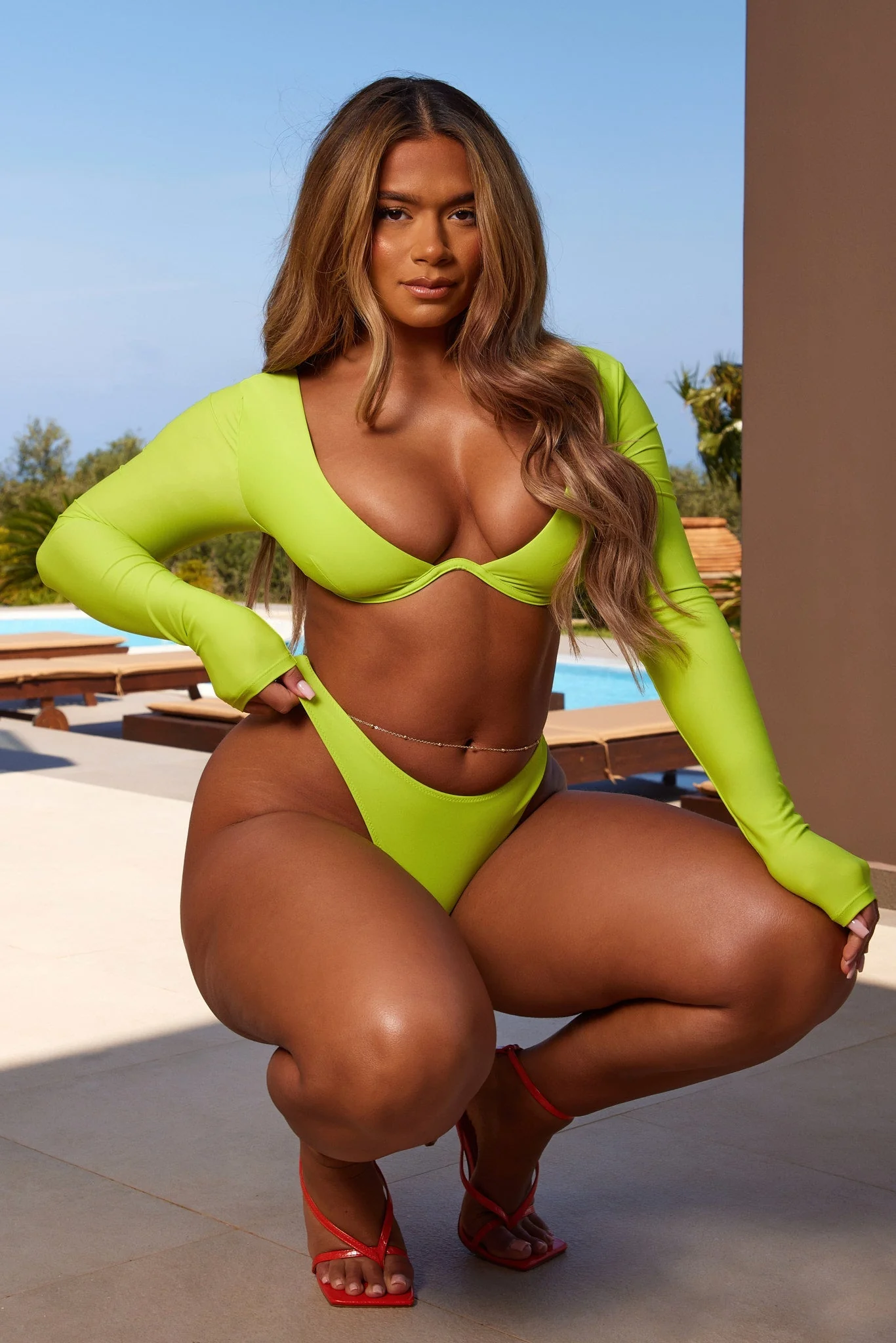 Long sleeve Underwire Bikini in Lime - Image 2