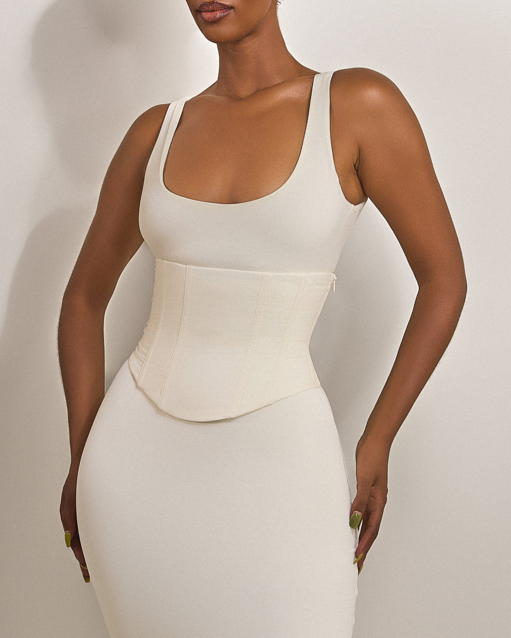 The Sandra Scoop Maxi in Cream - Image 11