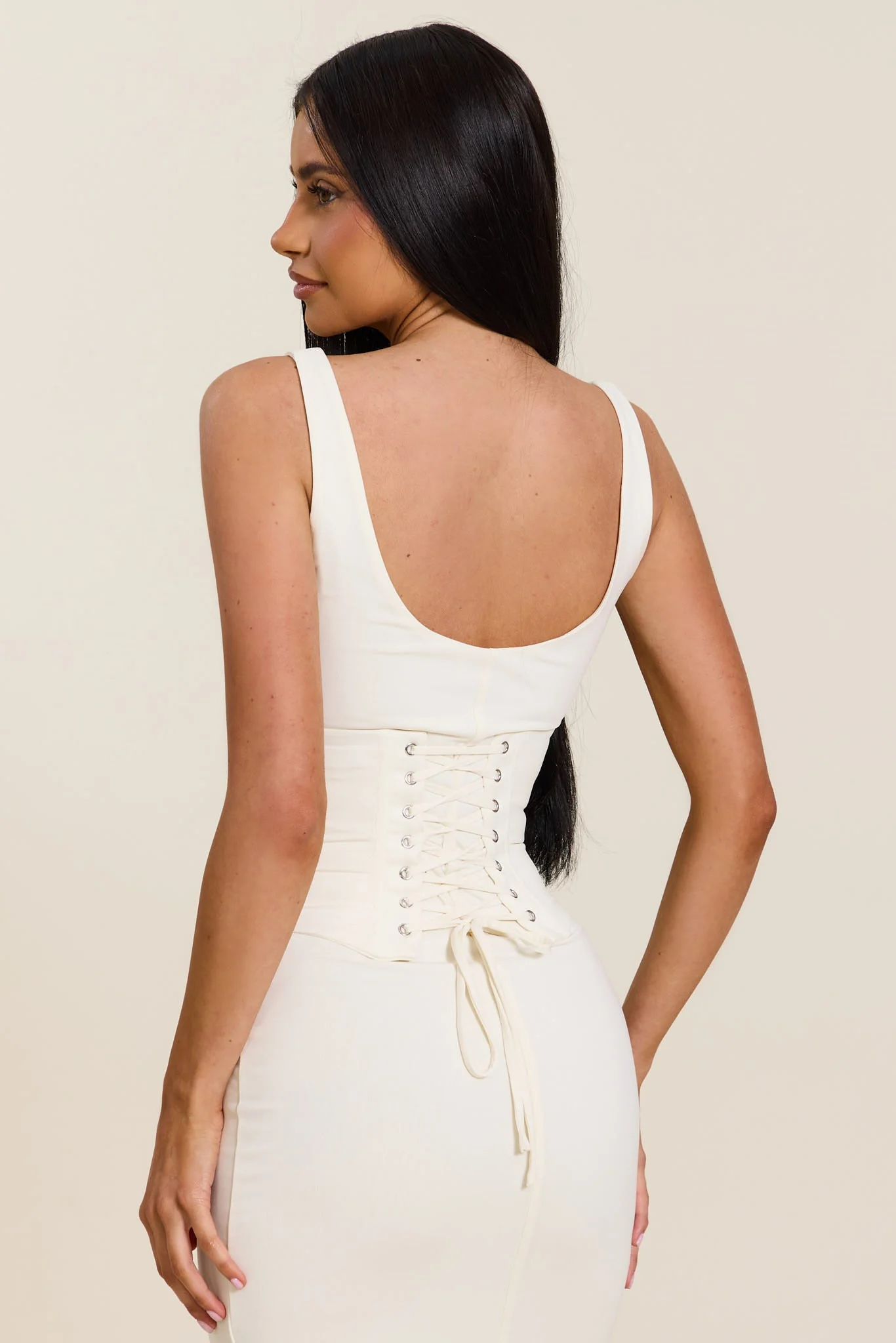 The Sandra Scoop Maxi in Cream - Image 6