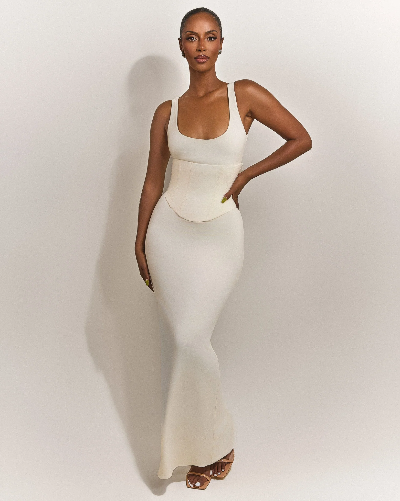 The Sandra Scoop Maxi in Cream - Image 8