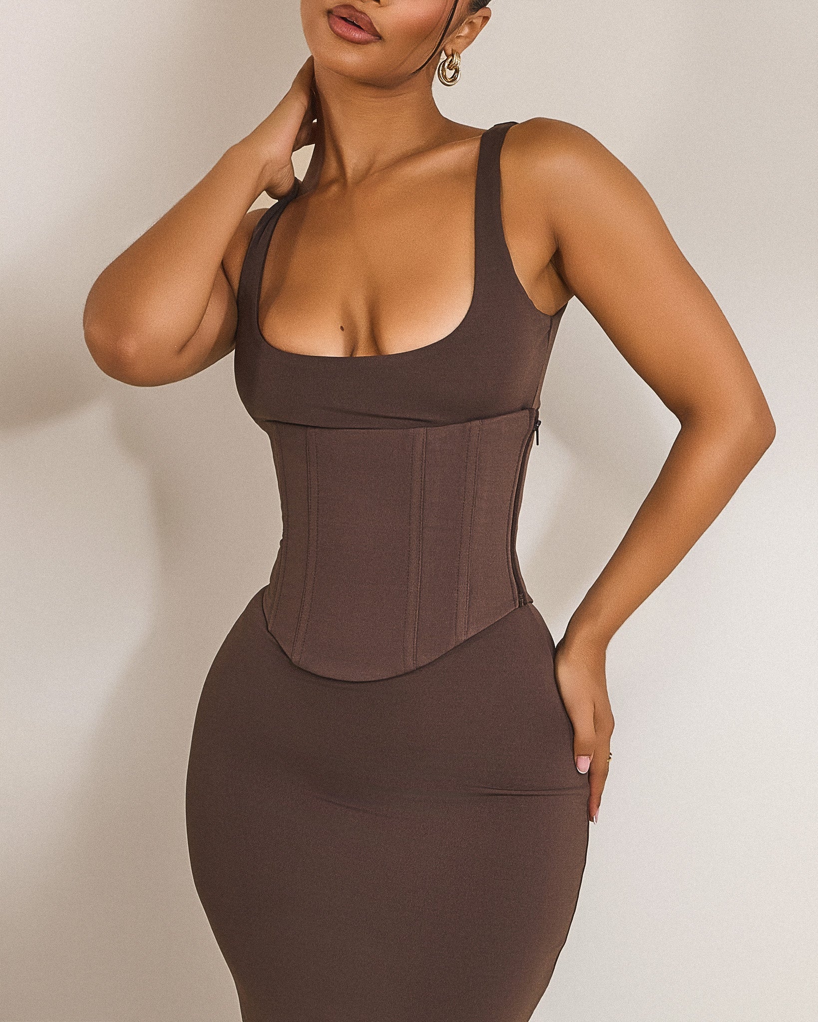The Sandra Scoop Maxi in Brown - Image 8