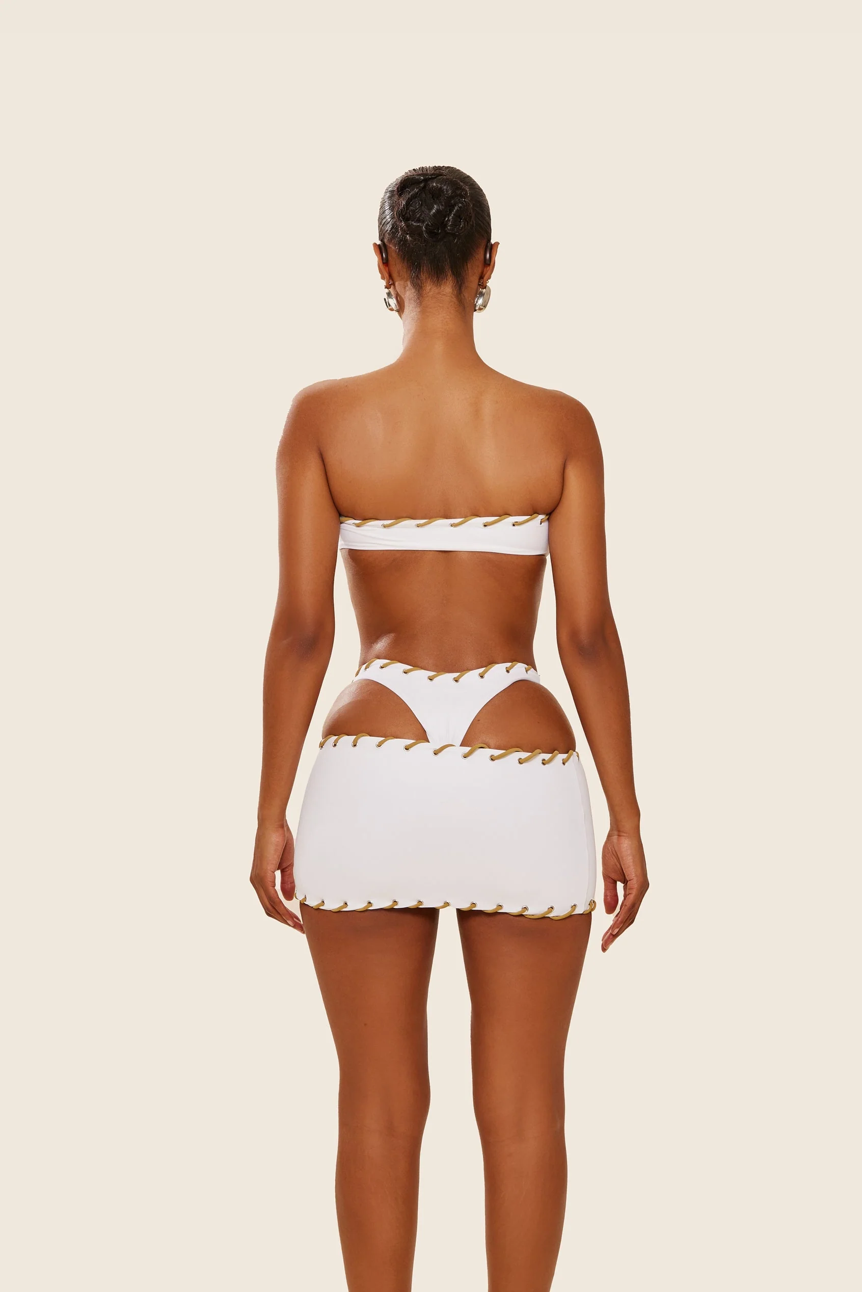 The Alexis Coverup - Image 7