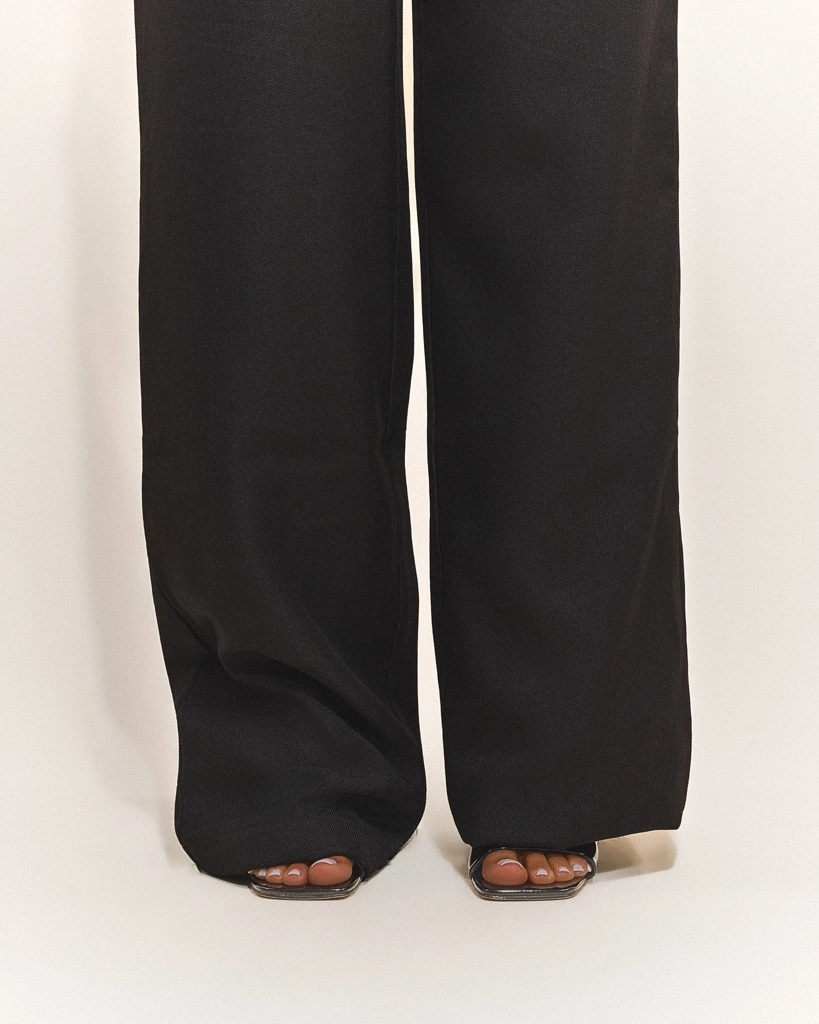 The Aurelia Trousers in Black - Image 6