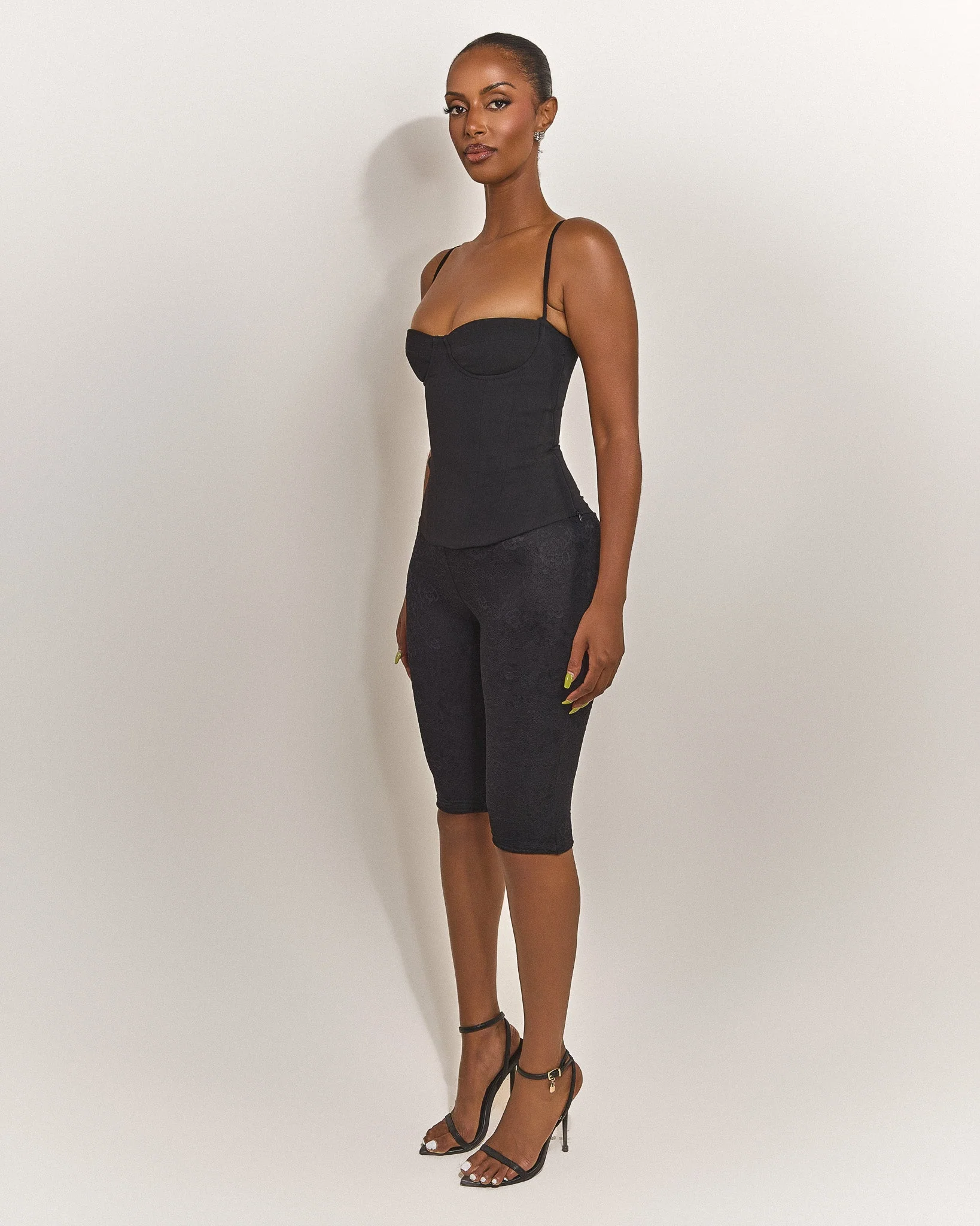 The Brielle Capri Bottoms in Black - Image 8