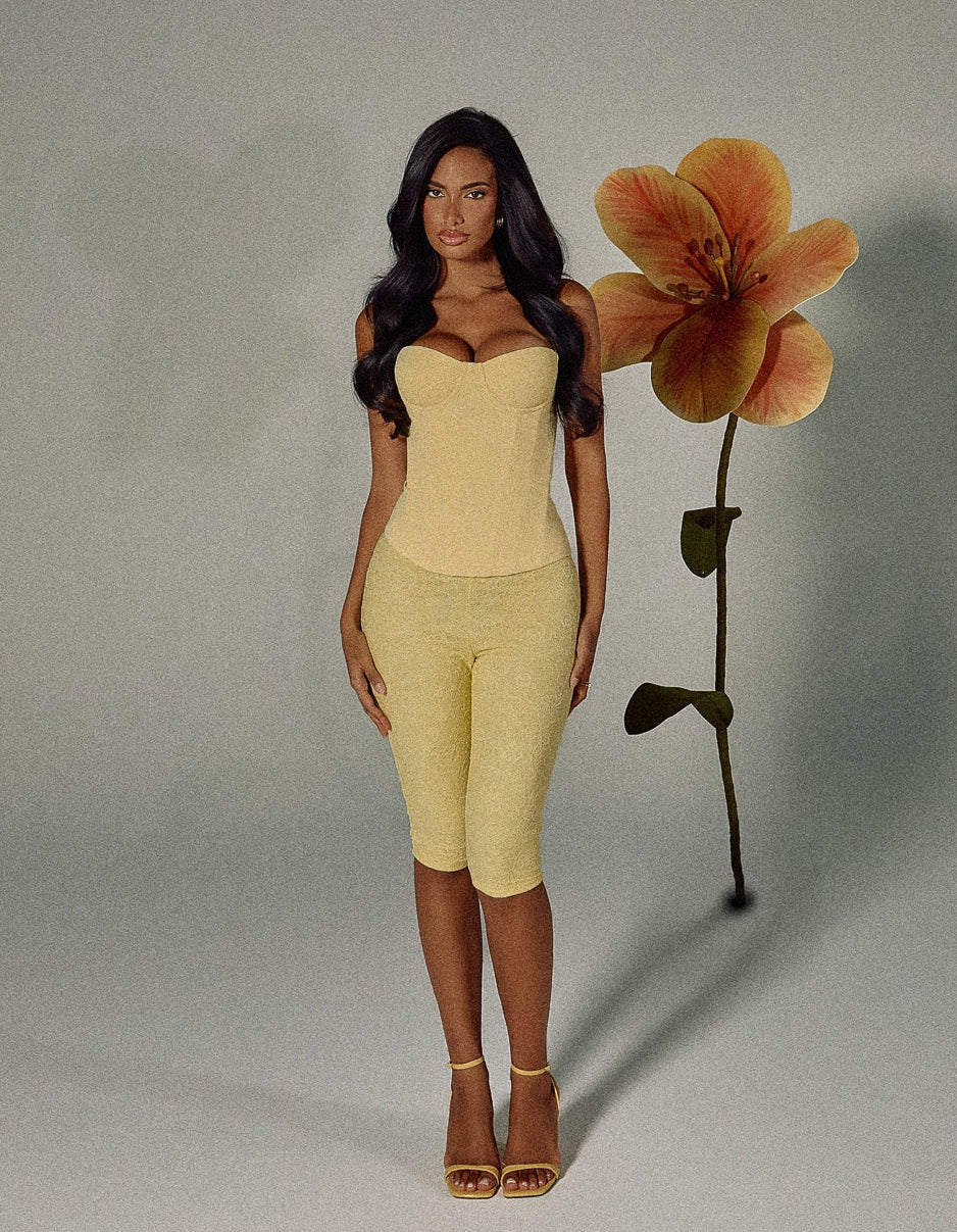 The Brielle Capri Leggings in Butter Yellow - Image 7