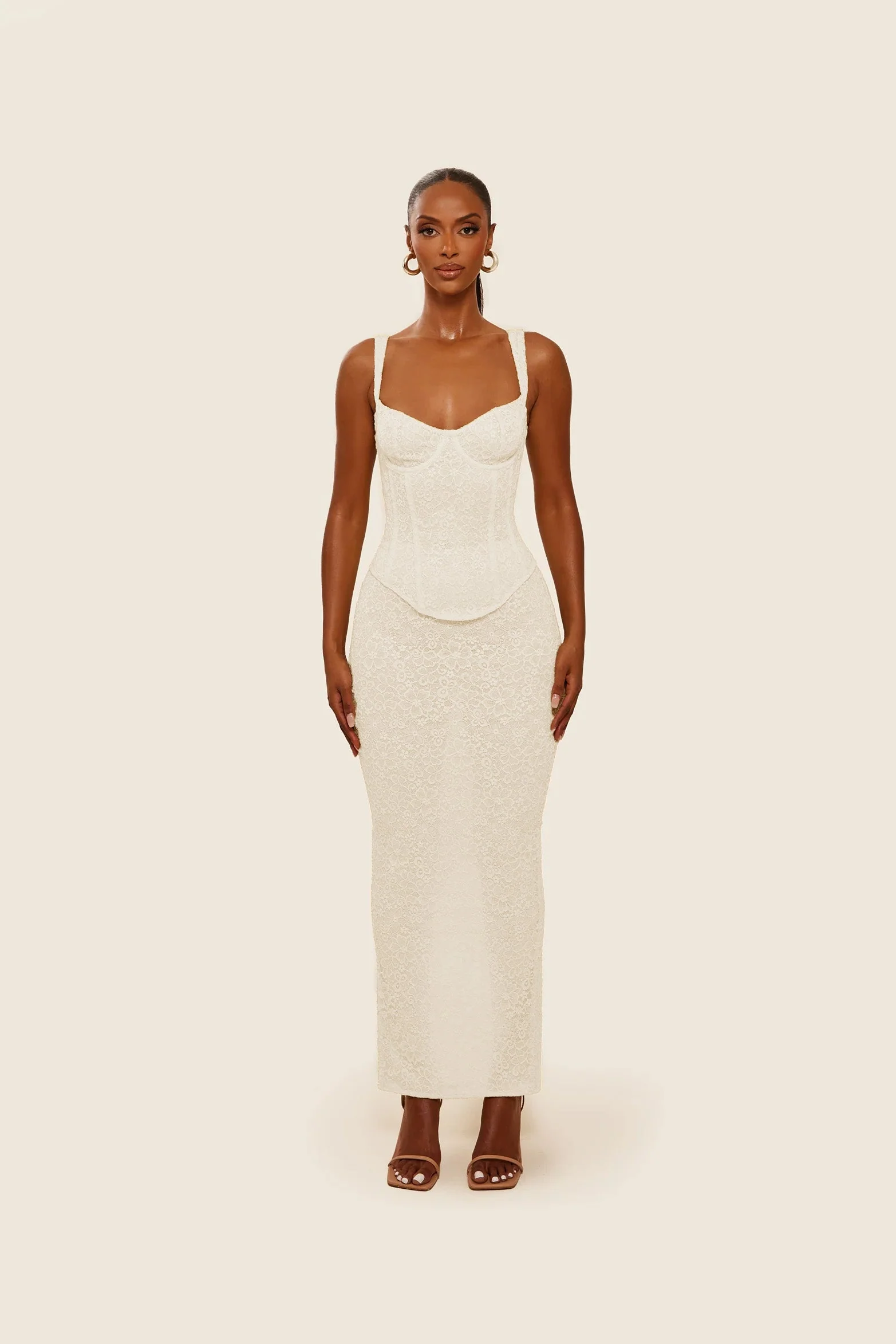 The Cinched Lace Maxi Set in Off White - Image 19