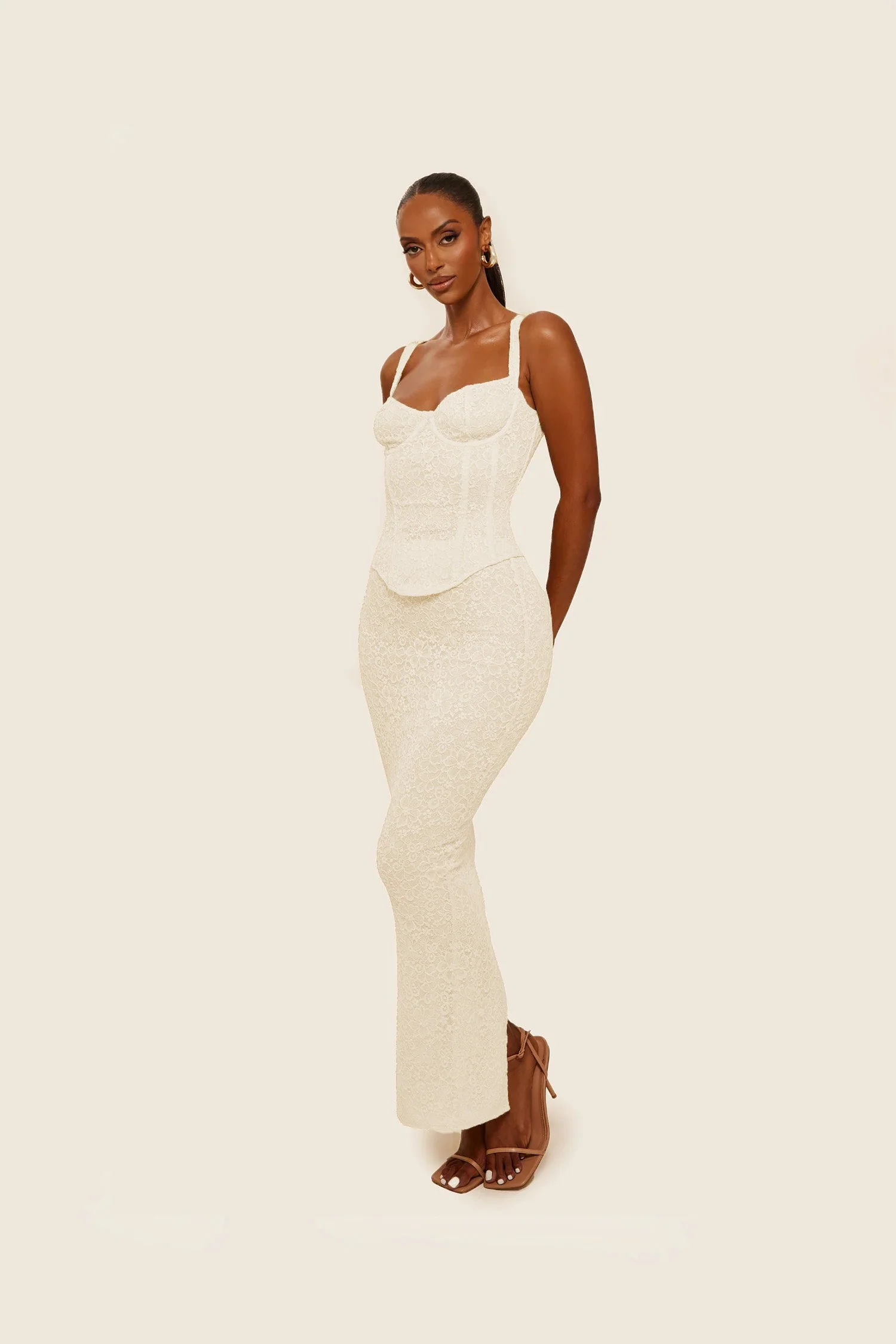 The Cinched Lace Maxi Set in Off White - Image 20