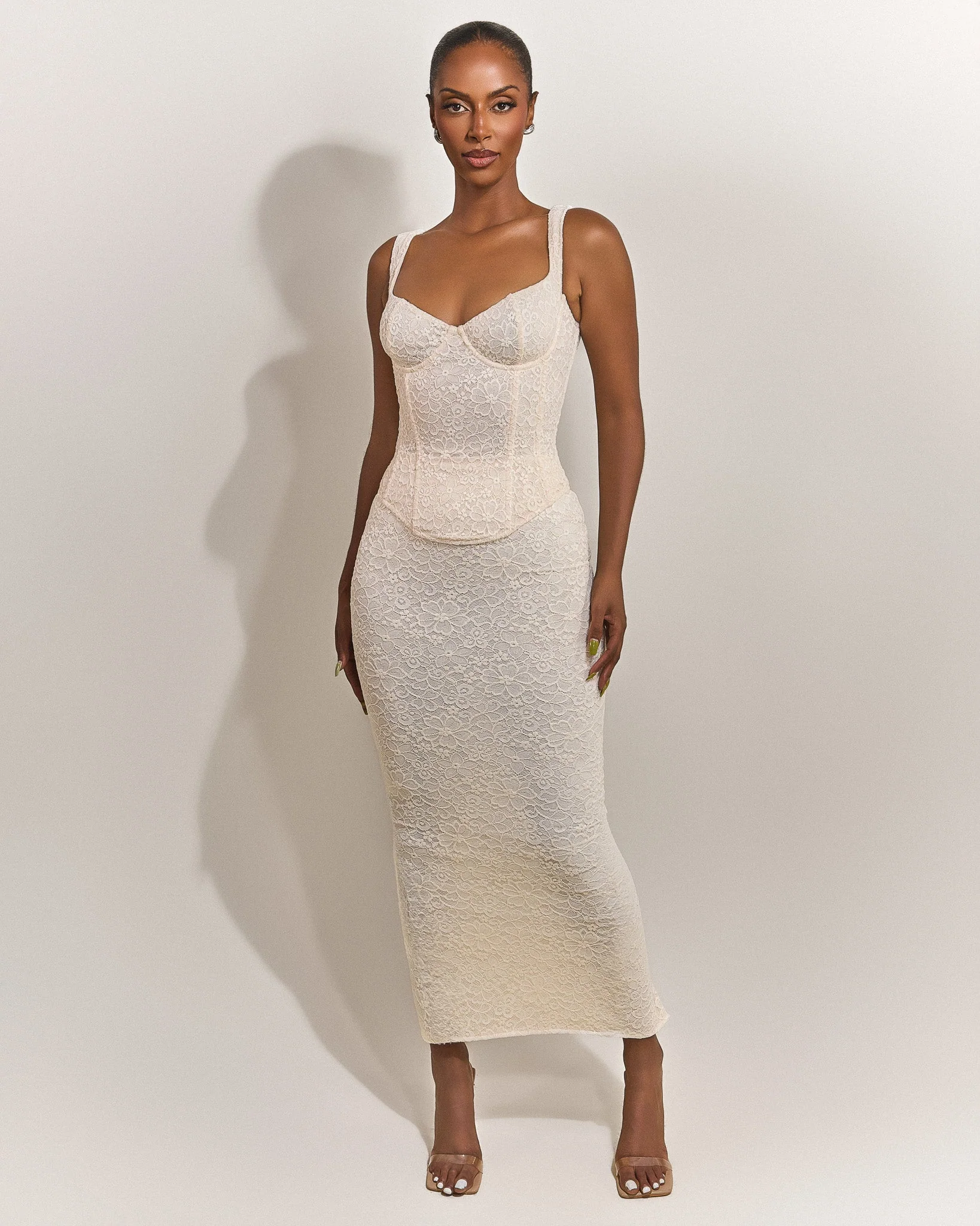 The Cinched Lace Maxi Set in Off White - Image 4