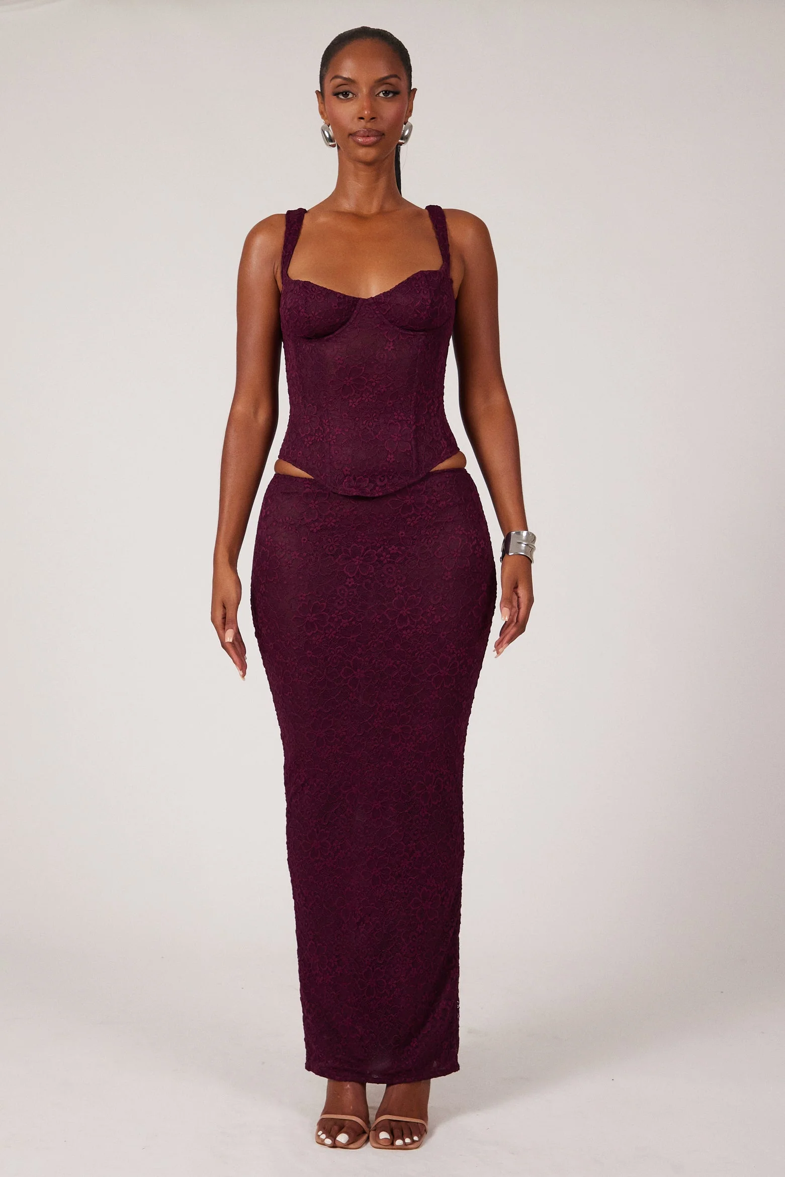 The Cinched Lace Maxi Skirt in Plum - Image 8