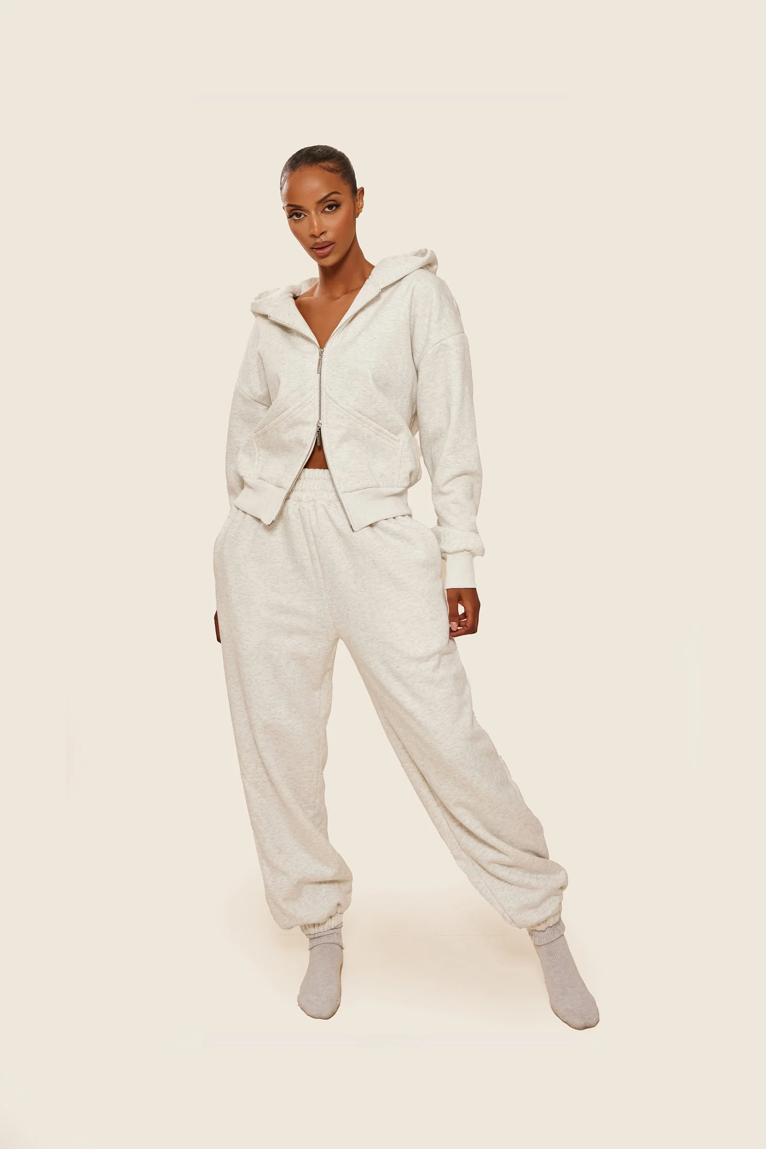 The Classics Cuffed Joggers in Grey Marl - Image 8