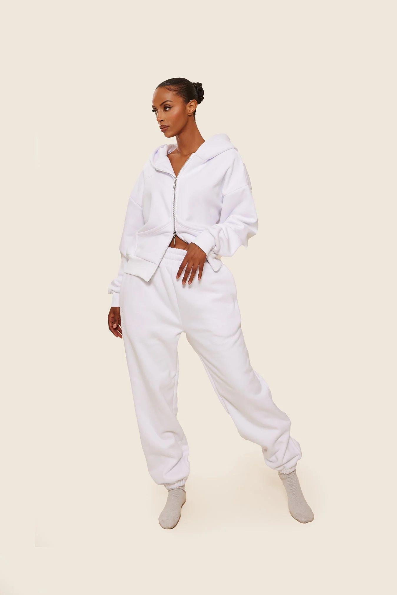 The Classics cuffed  joggers in White - Image 4