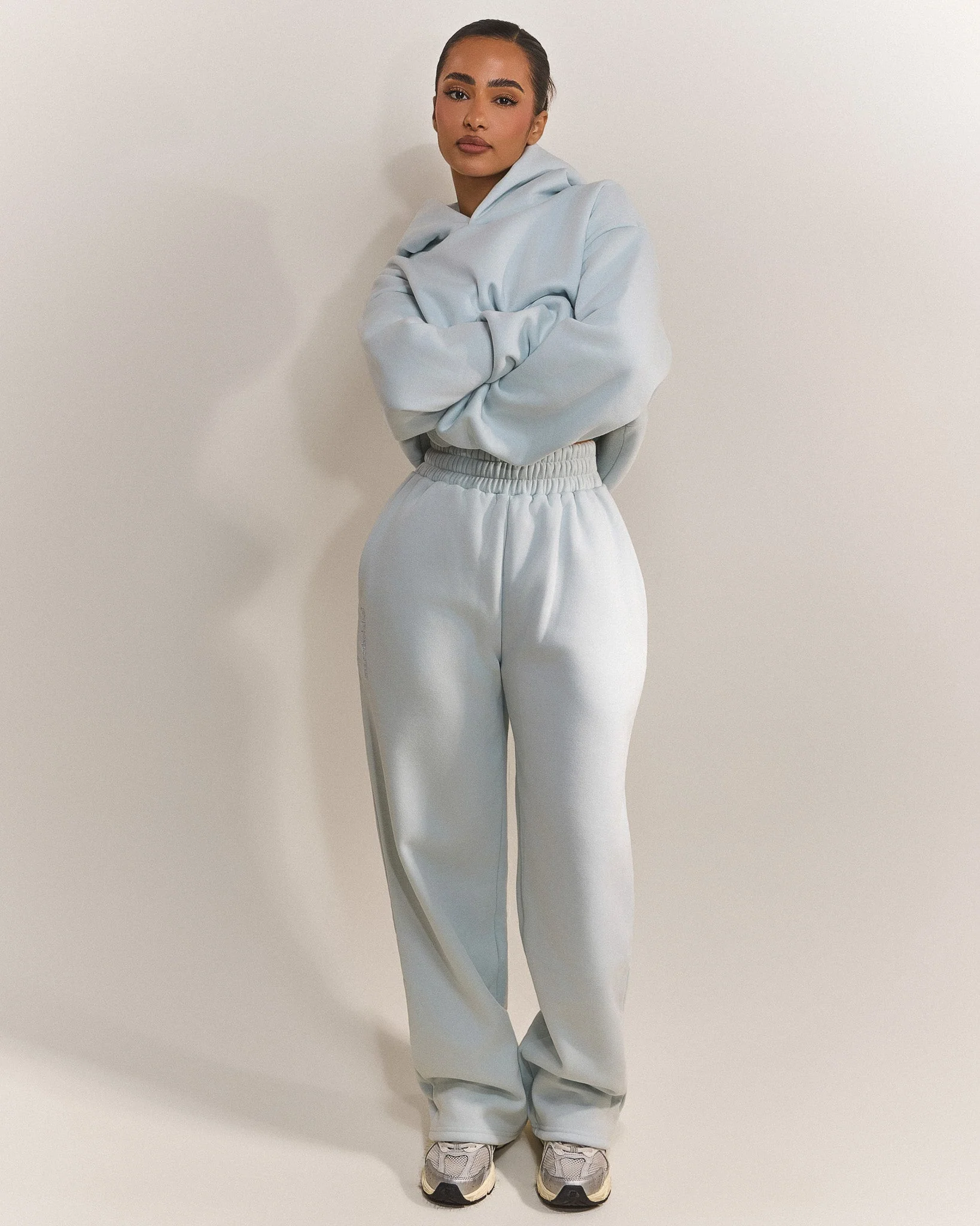 The Classics joggers in Baby Blue - Image 5