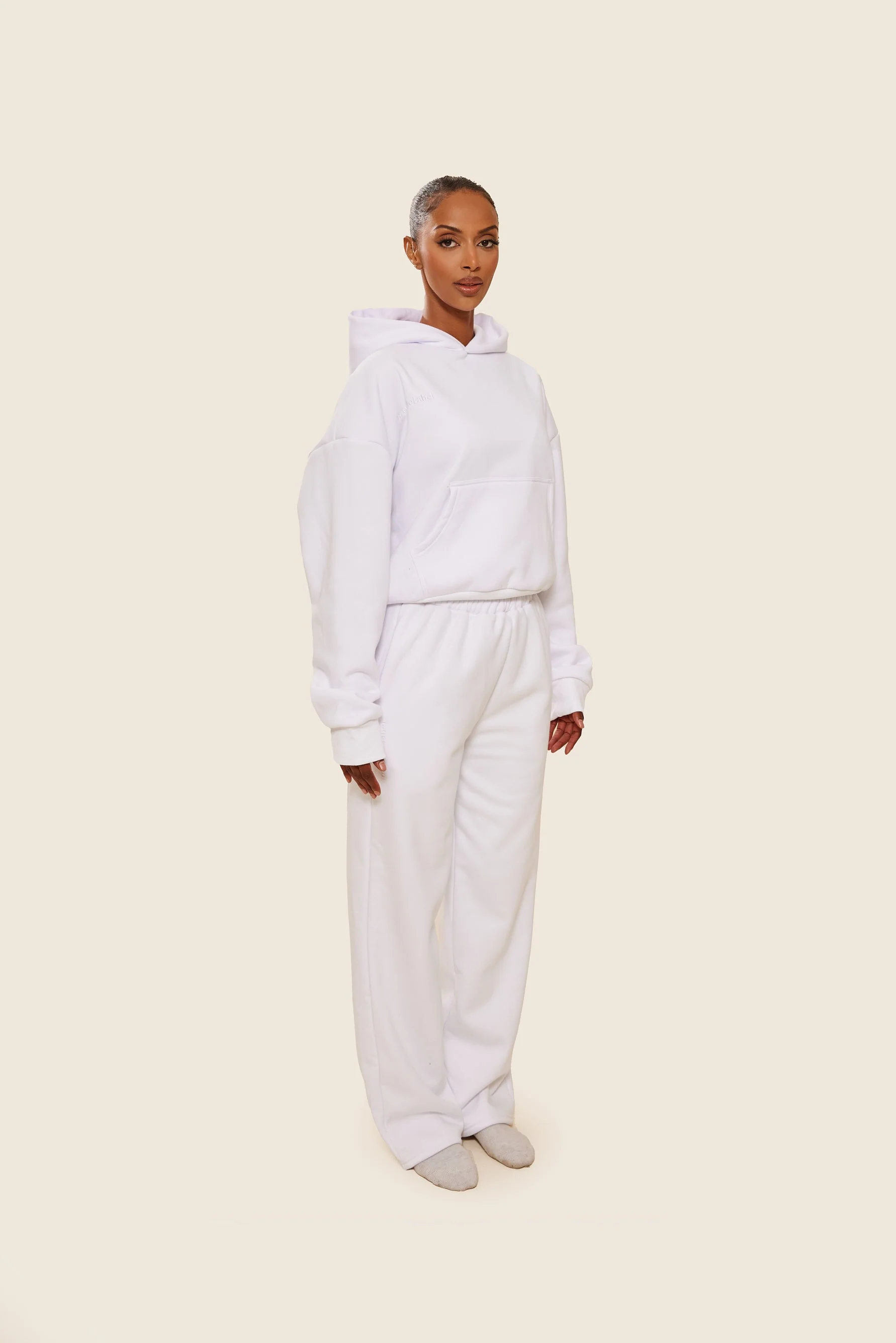The Classics joggers in White - Image 2