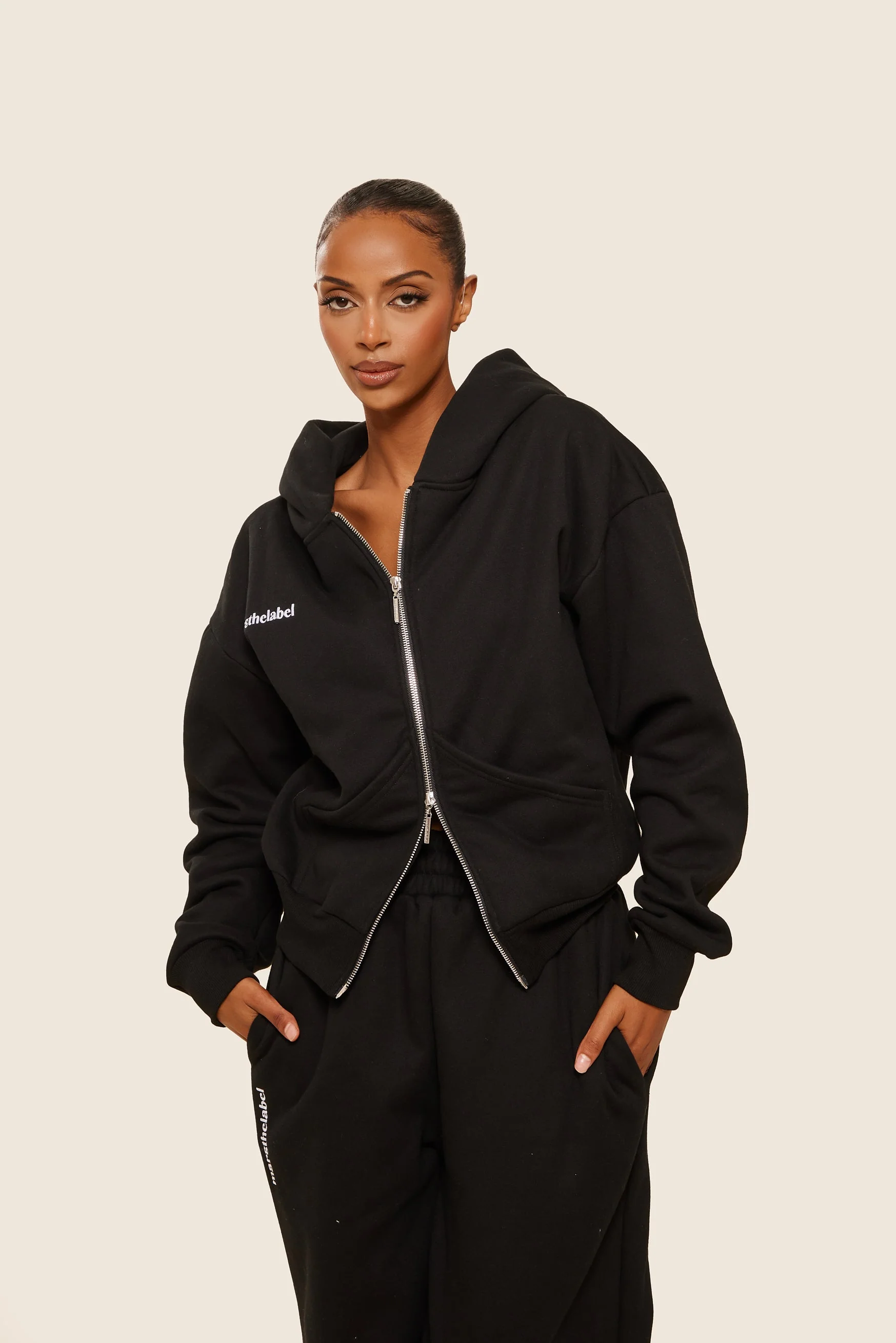The Classics Longline Zip Jacket in Black - Image 7