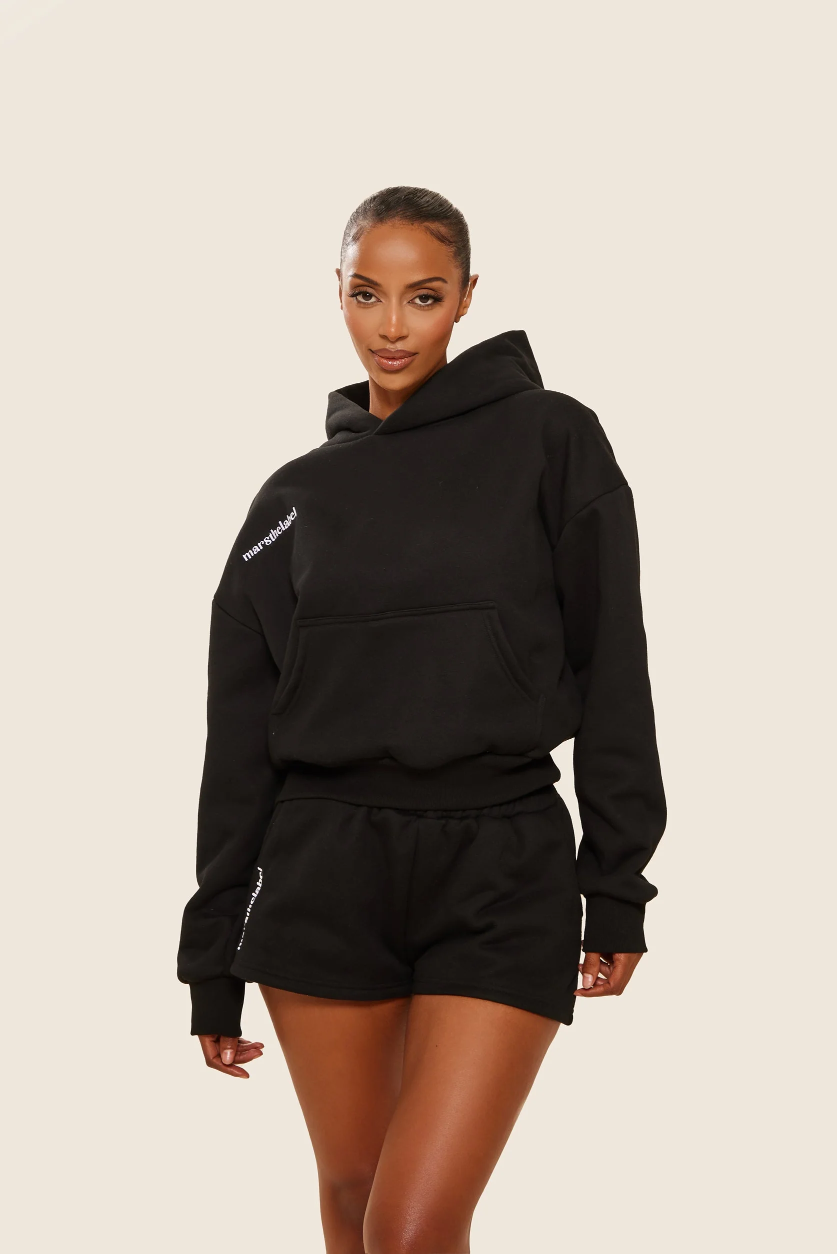 The Classics Shorts in Black - Image 8