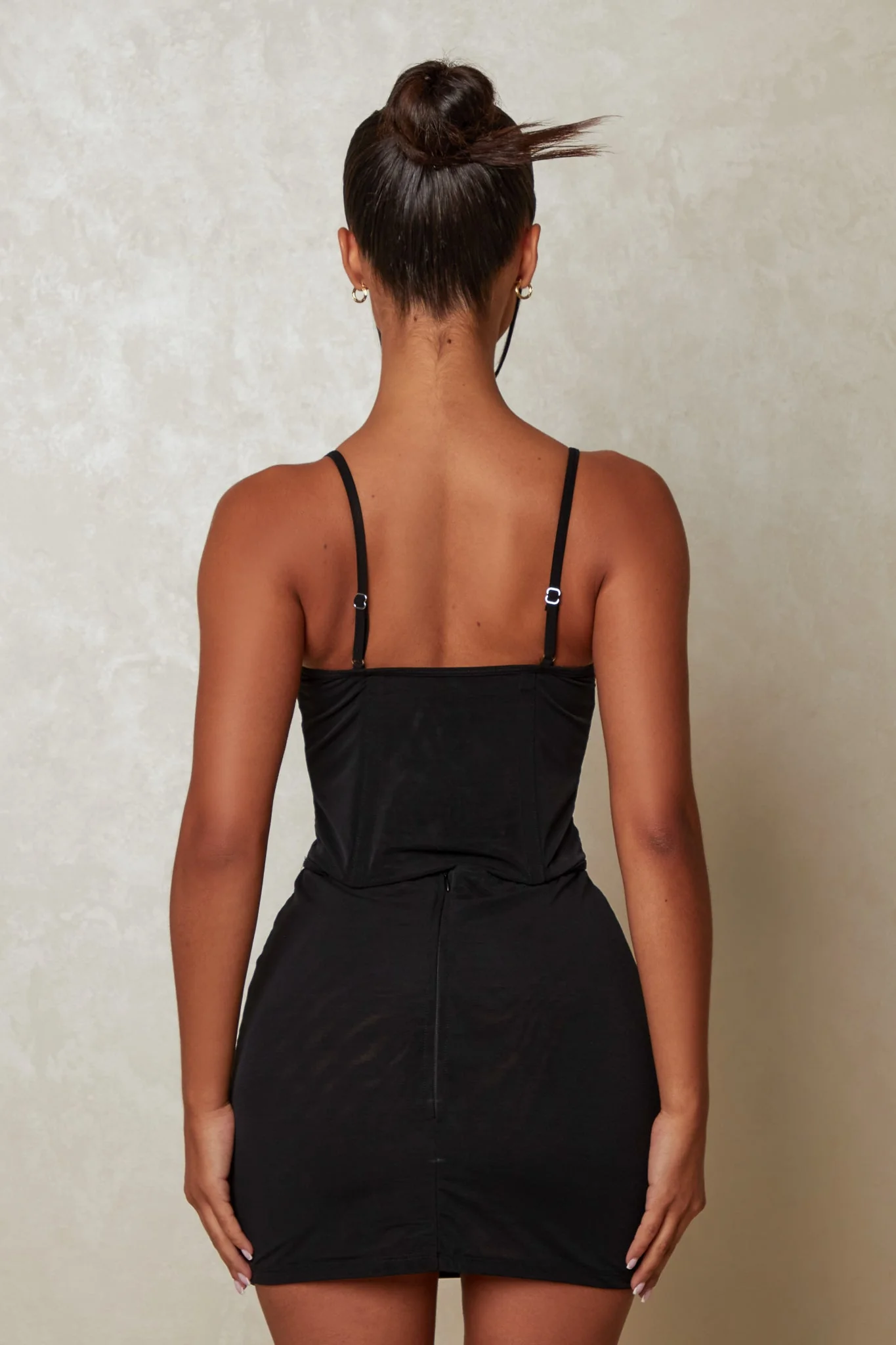 The Contour Set in Black - Image 7