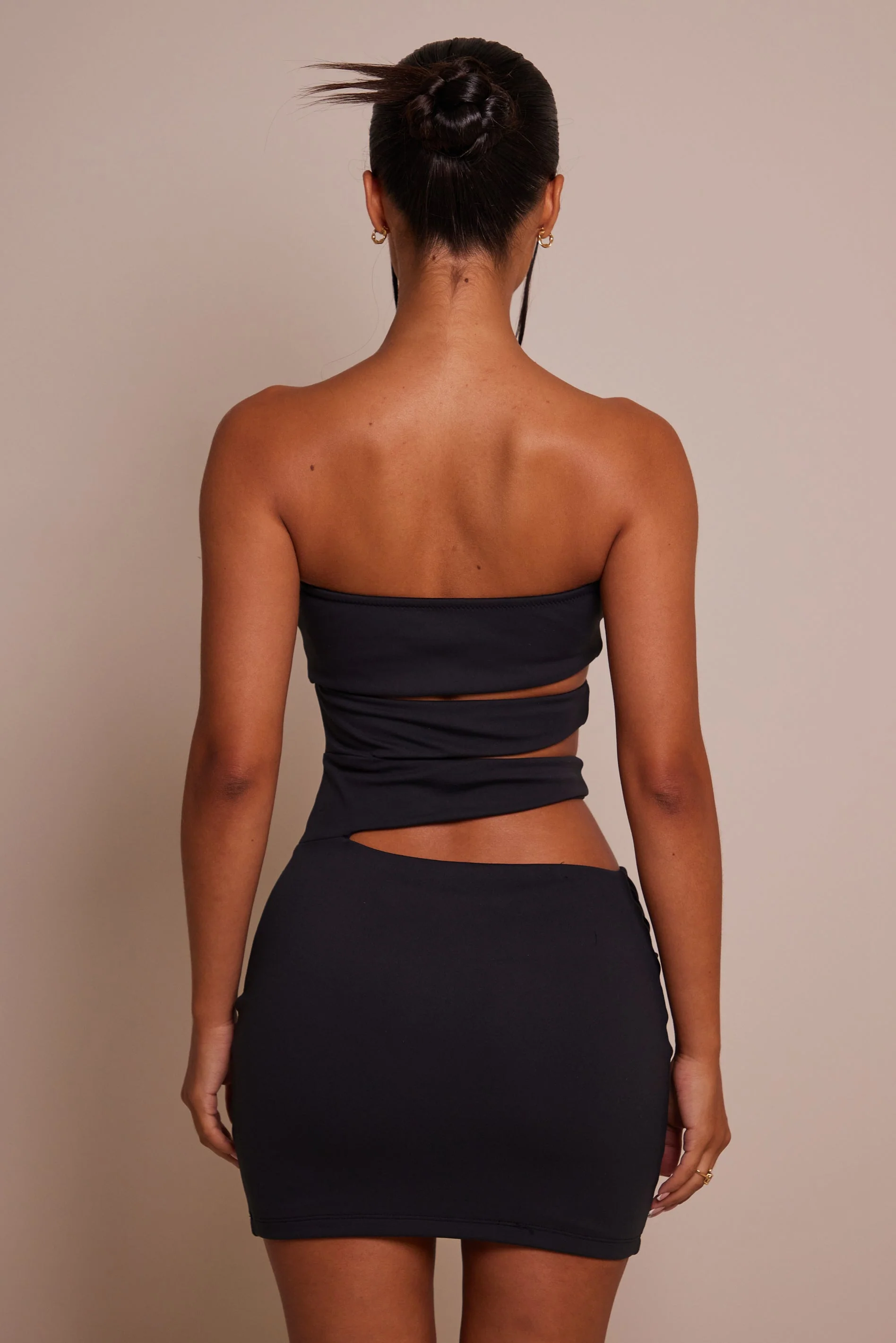 The Multi Strap Mini in Black - Image 7