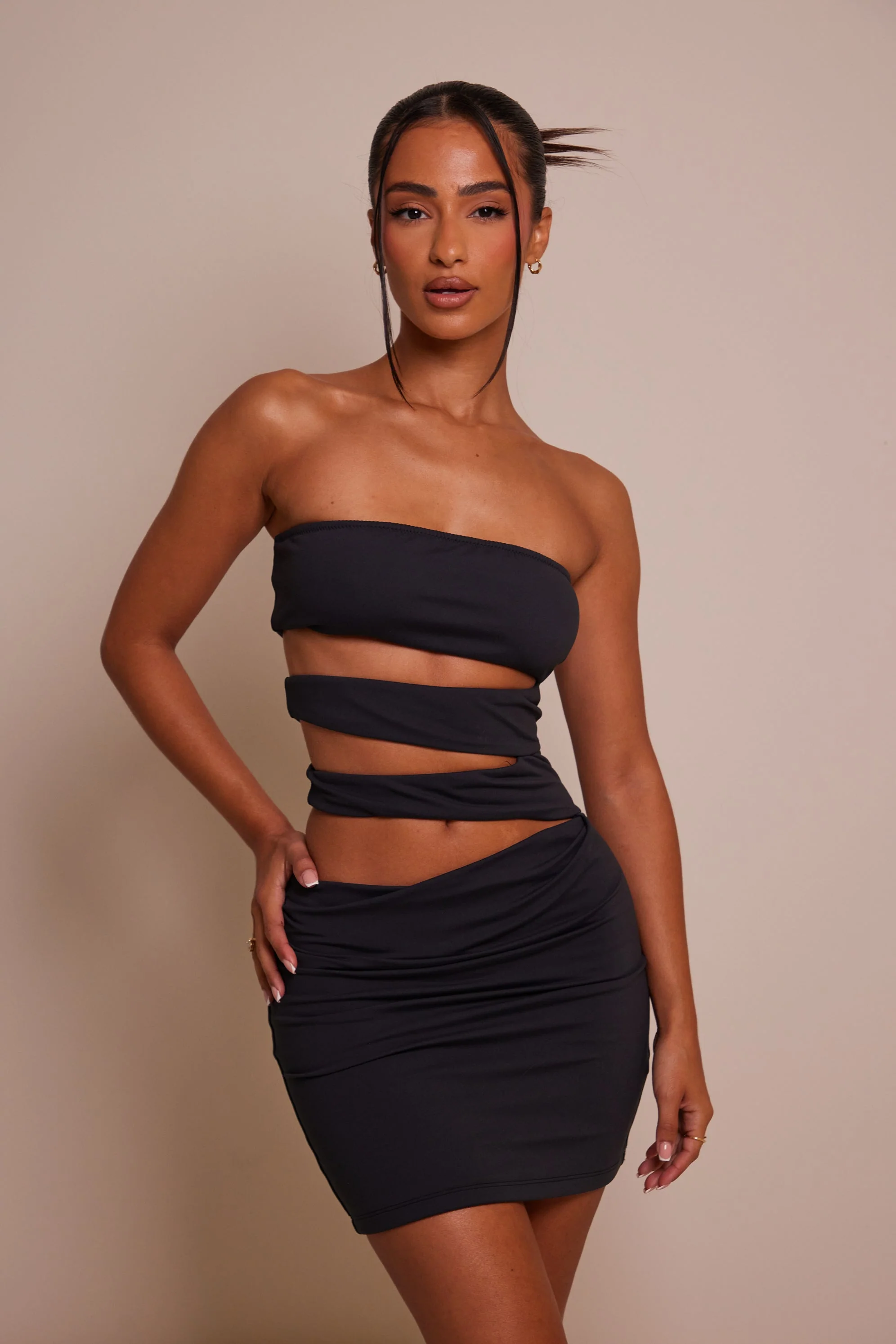 The Multi Strap Mini in Black - Image 9