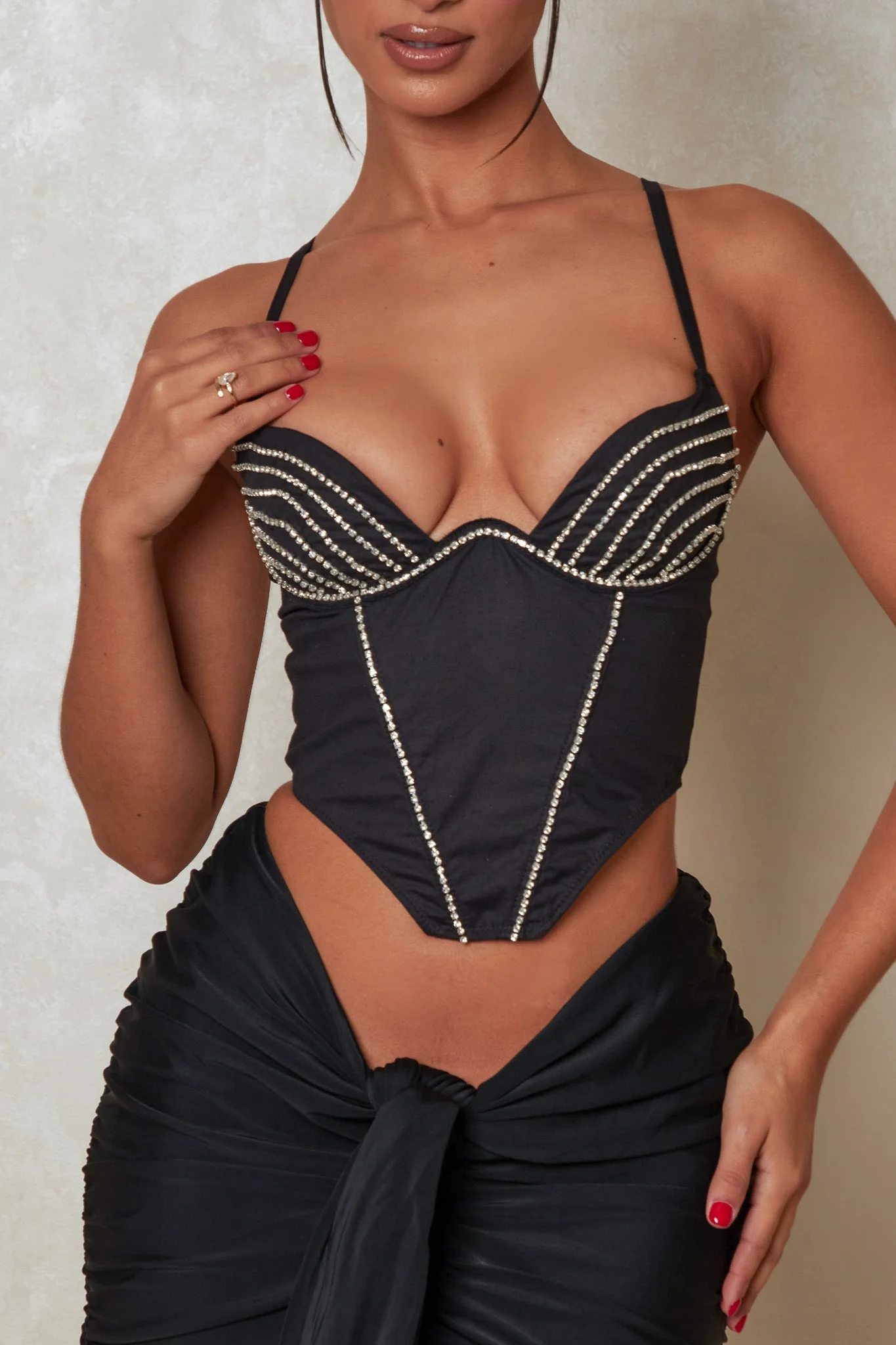 The Diamond Detail Corset in Black - Image 10