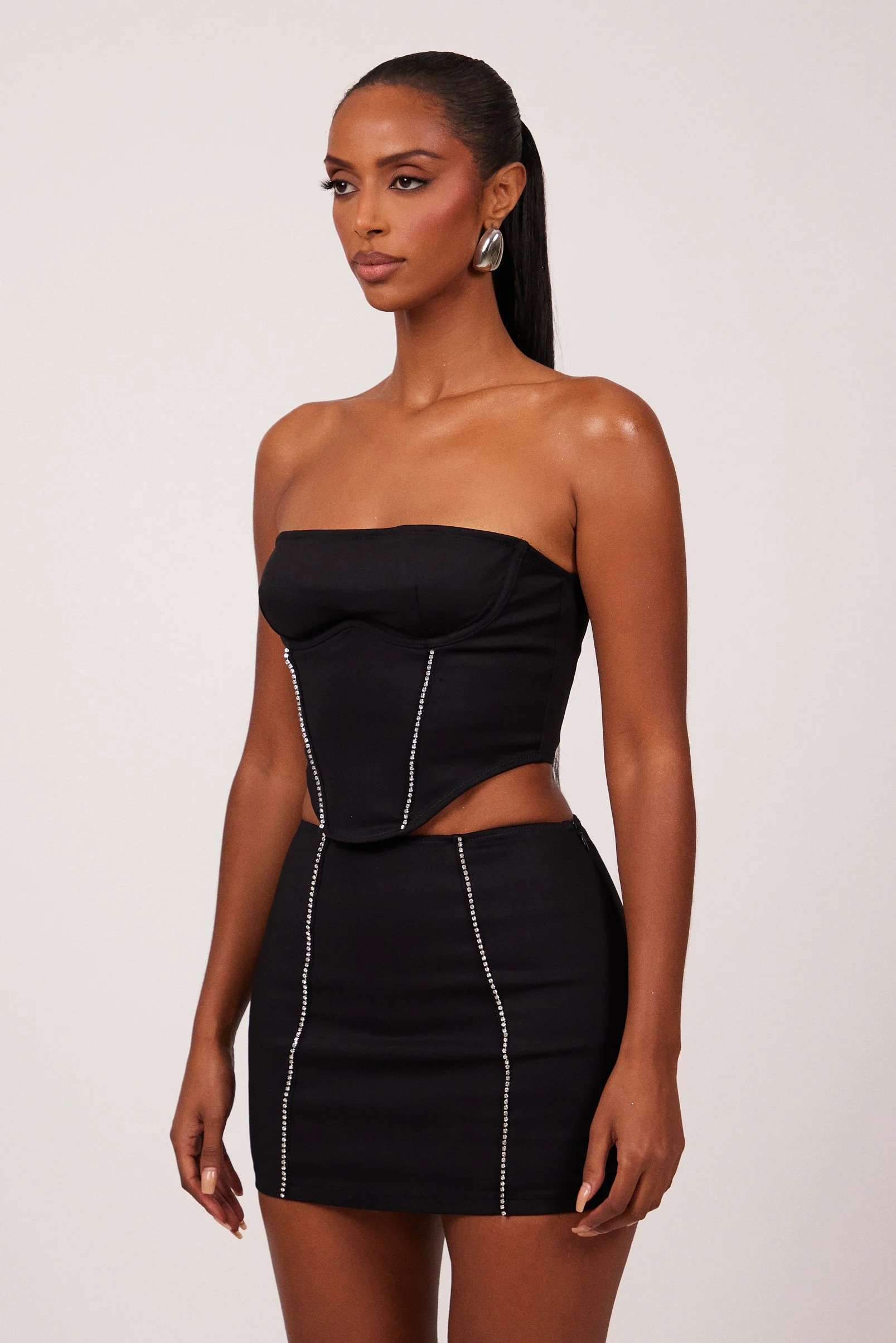 The Diamond Seam Set in Black - Image 3