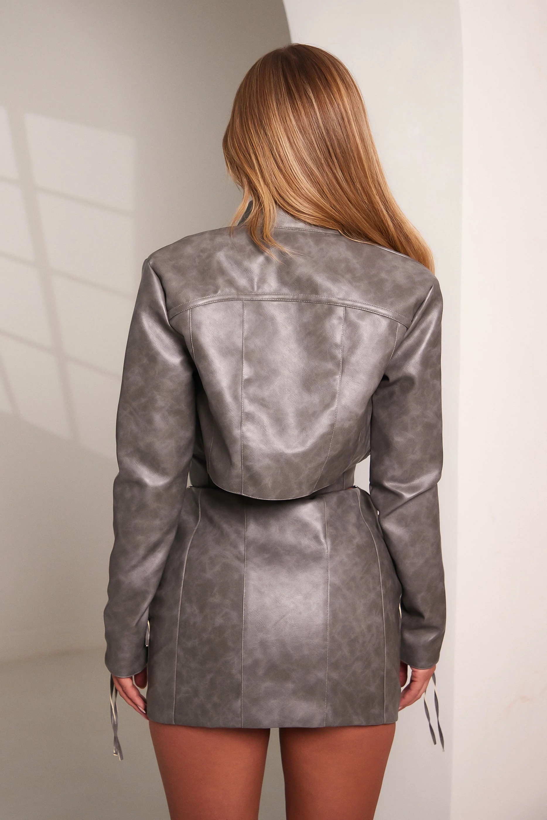 The Lola Jacket in Grey wash - Image 5