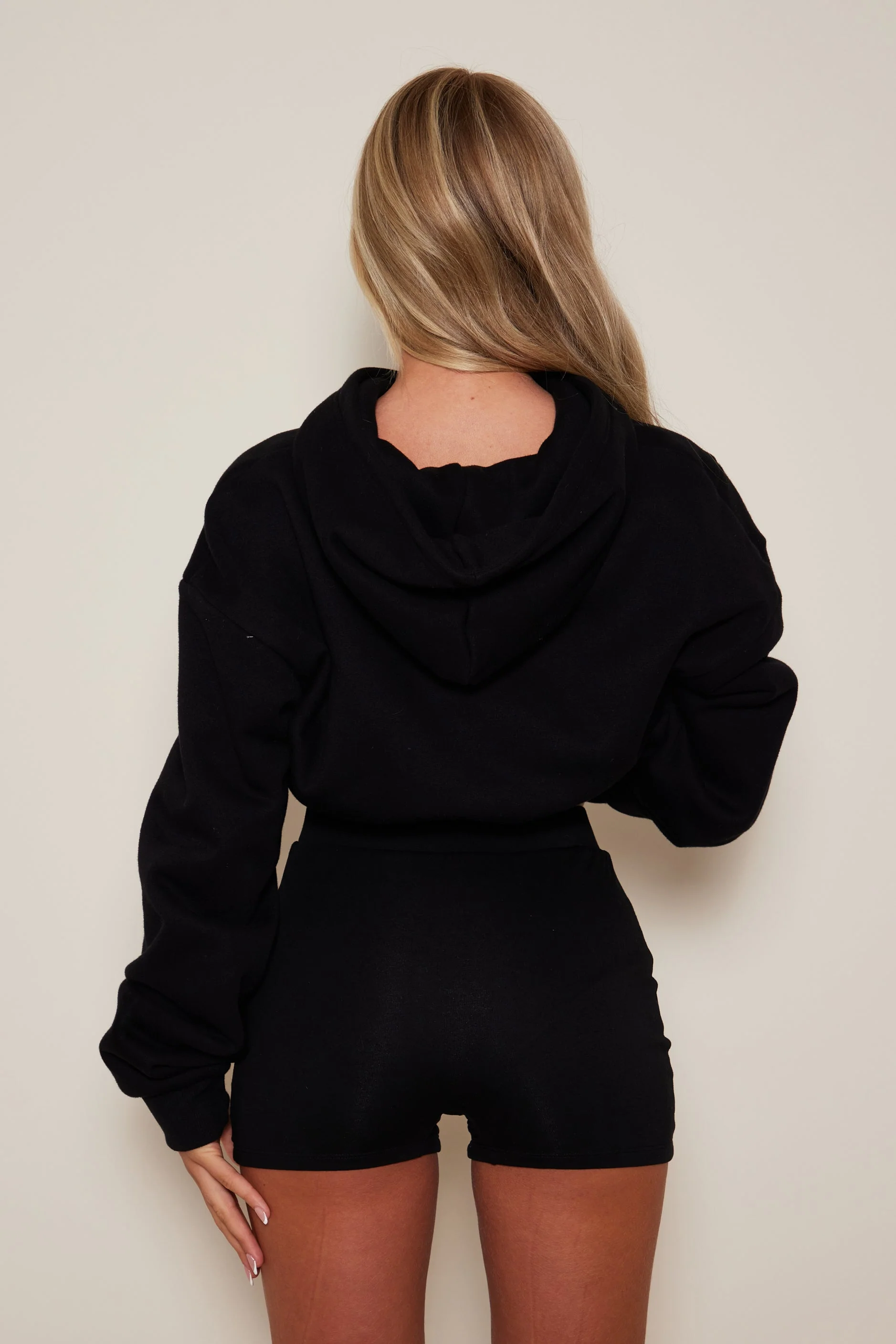The Essentials Cycling Shorts in Black - Image 3