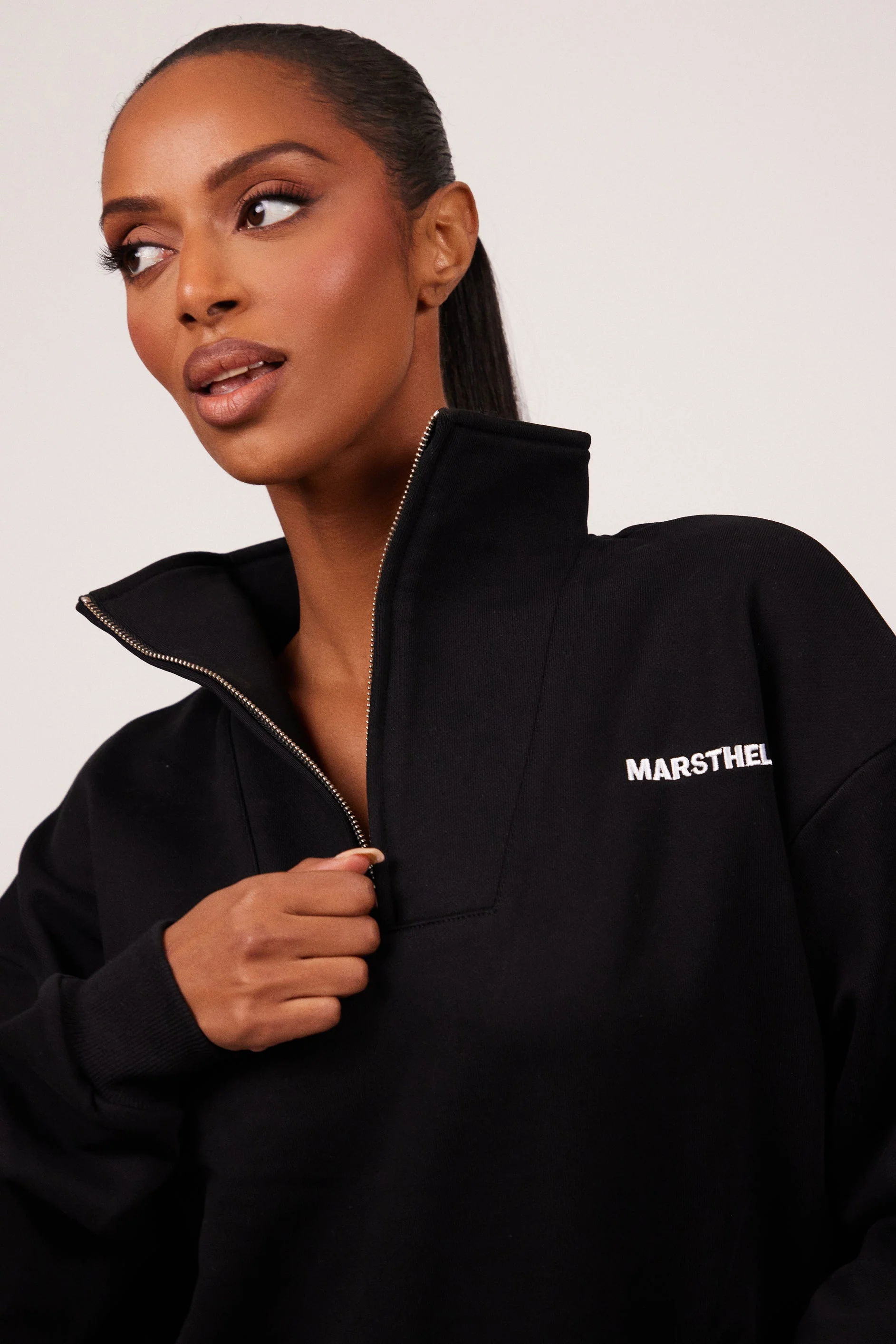 The Essentials Quarter Zip in Black - Image 6