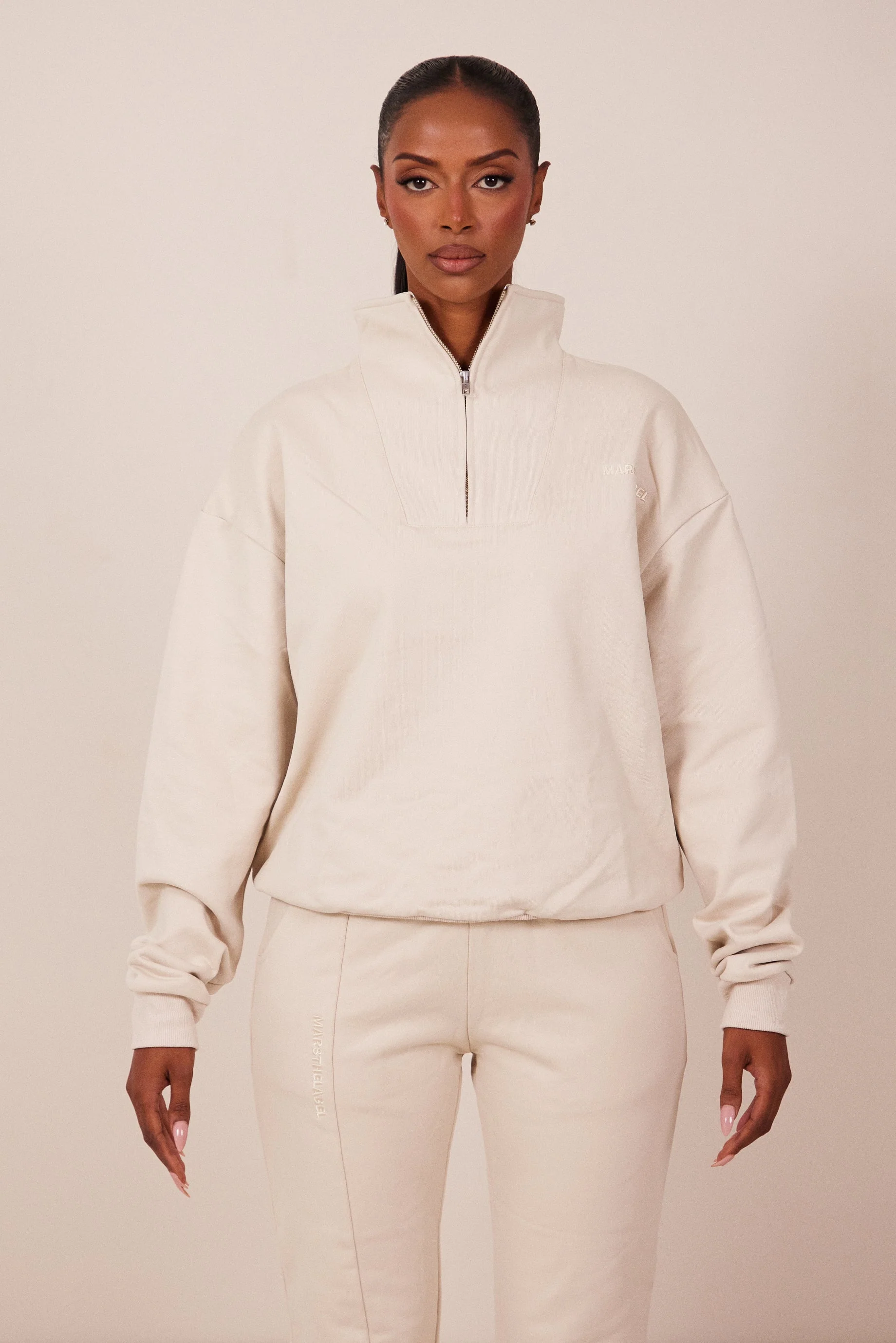 The Essentials Quarter Zip in Stone - Image 3