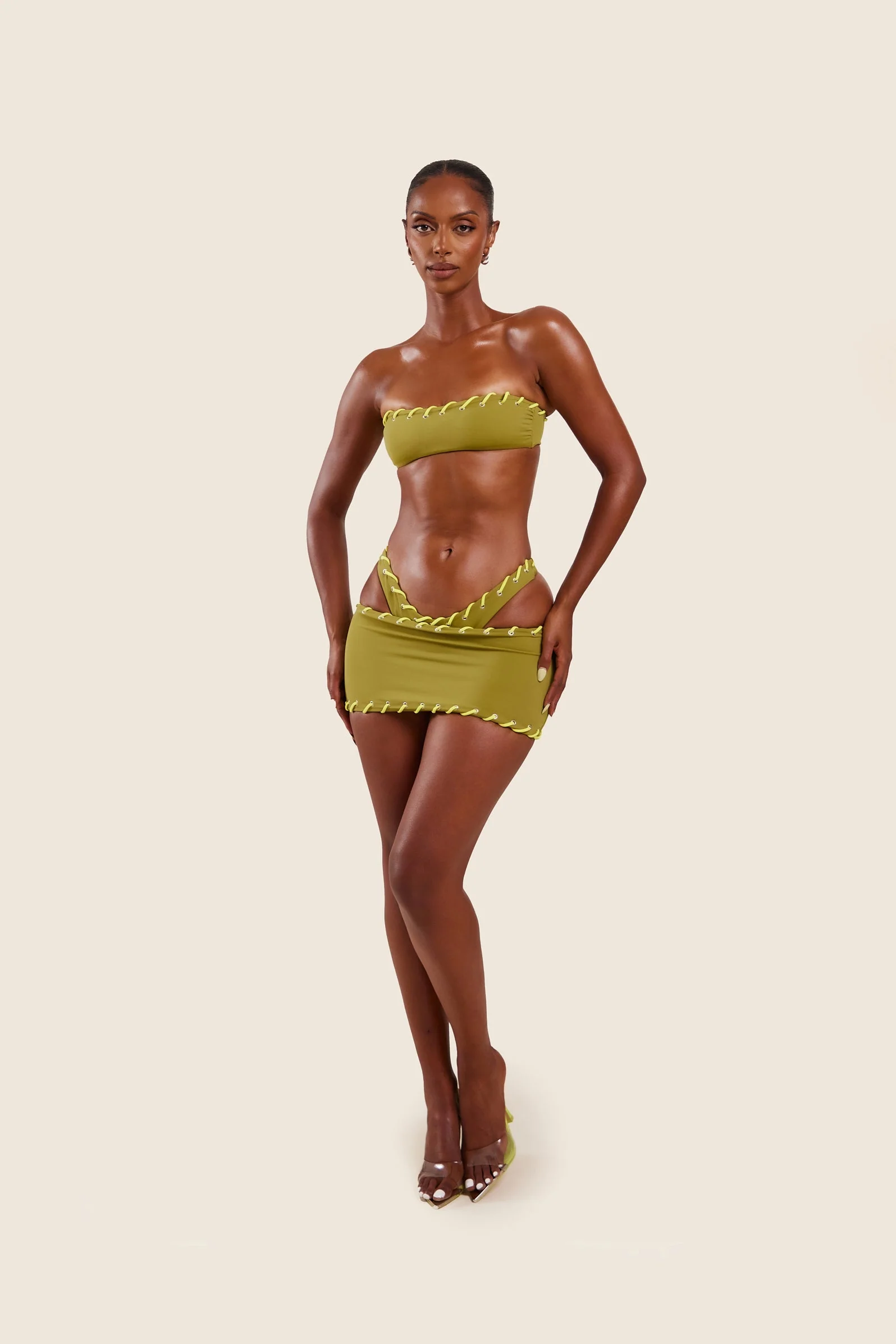 The Alexis Coverup in Green - Image 5