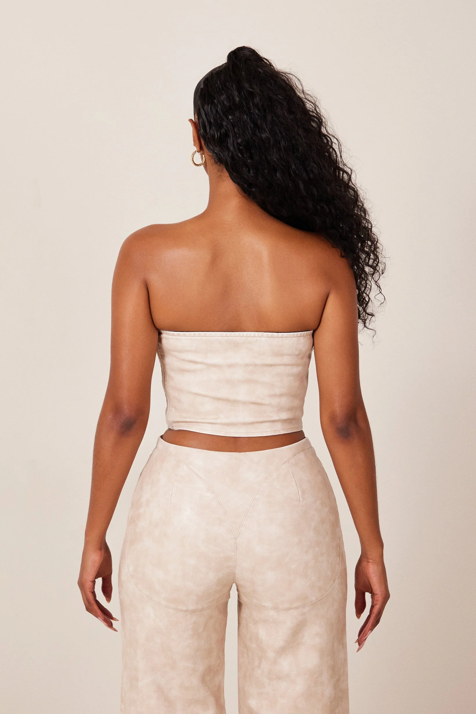 The Georgina Set Corset in Cream - Image 4