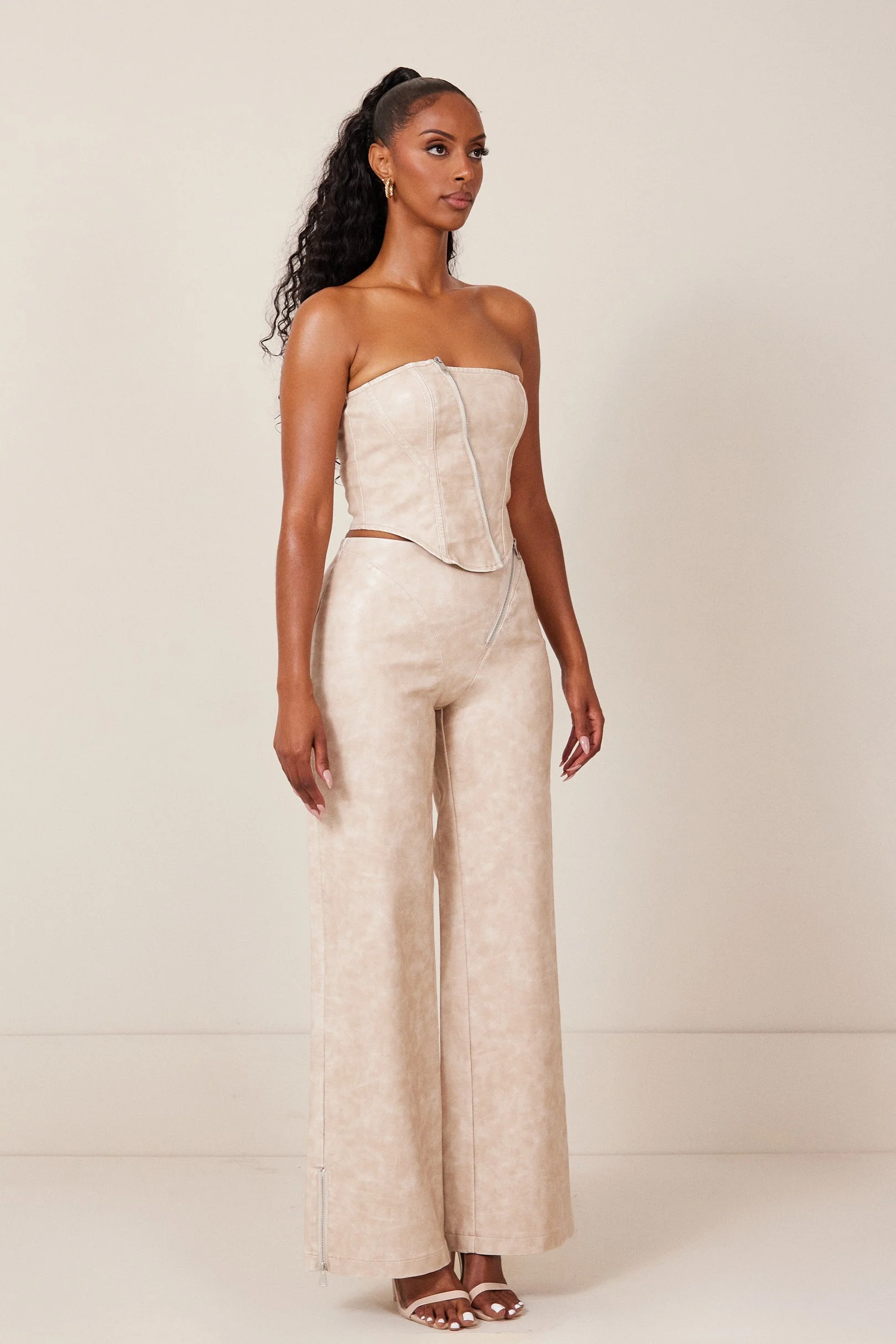 The Georgina Set Trousers in Cream - Image 3