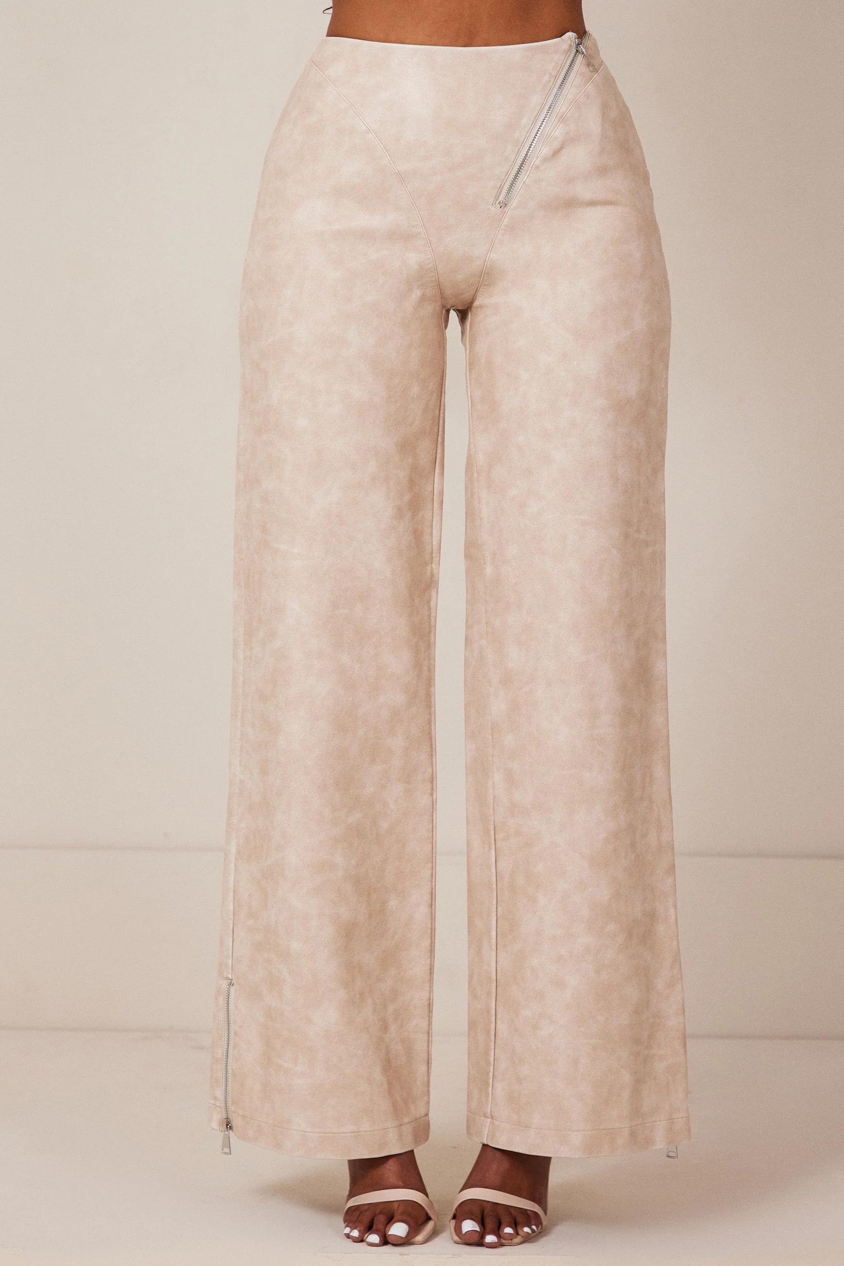 The Georgina Set Trousers in Cream - Image 5