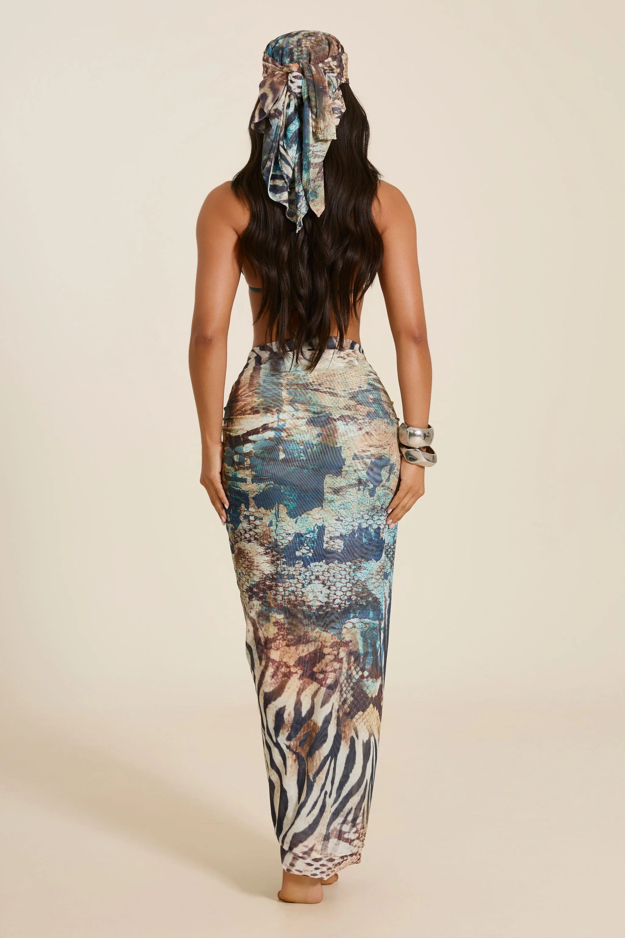 The Gracie Maxi Skirt and Headscarf Set in Teal Animal Print - Image 10