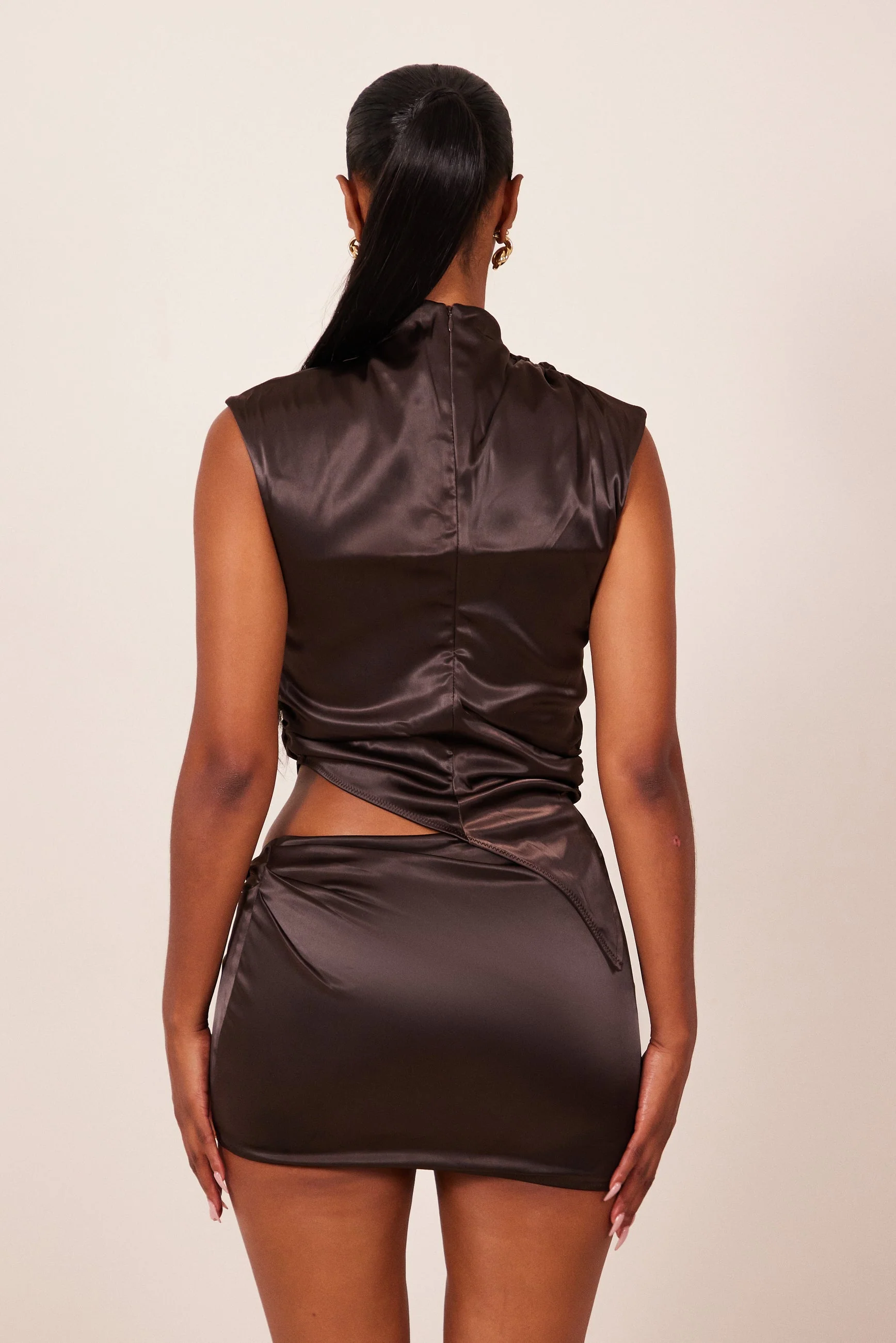 The High Neck Plated Satin Set in Brown - Image 4
