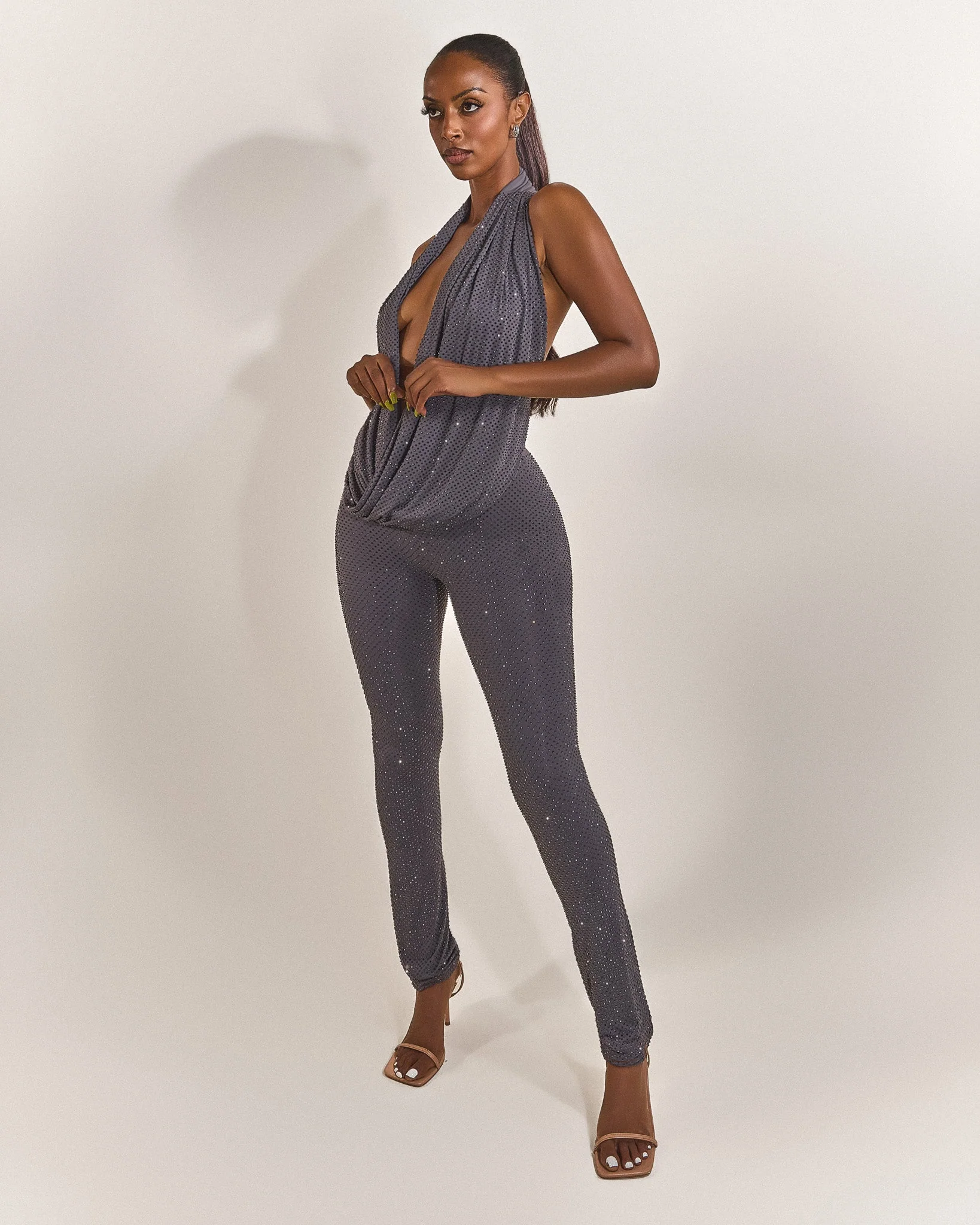 The Leia Top in Charcoal Hotfix - Image 3