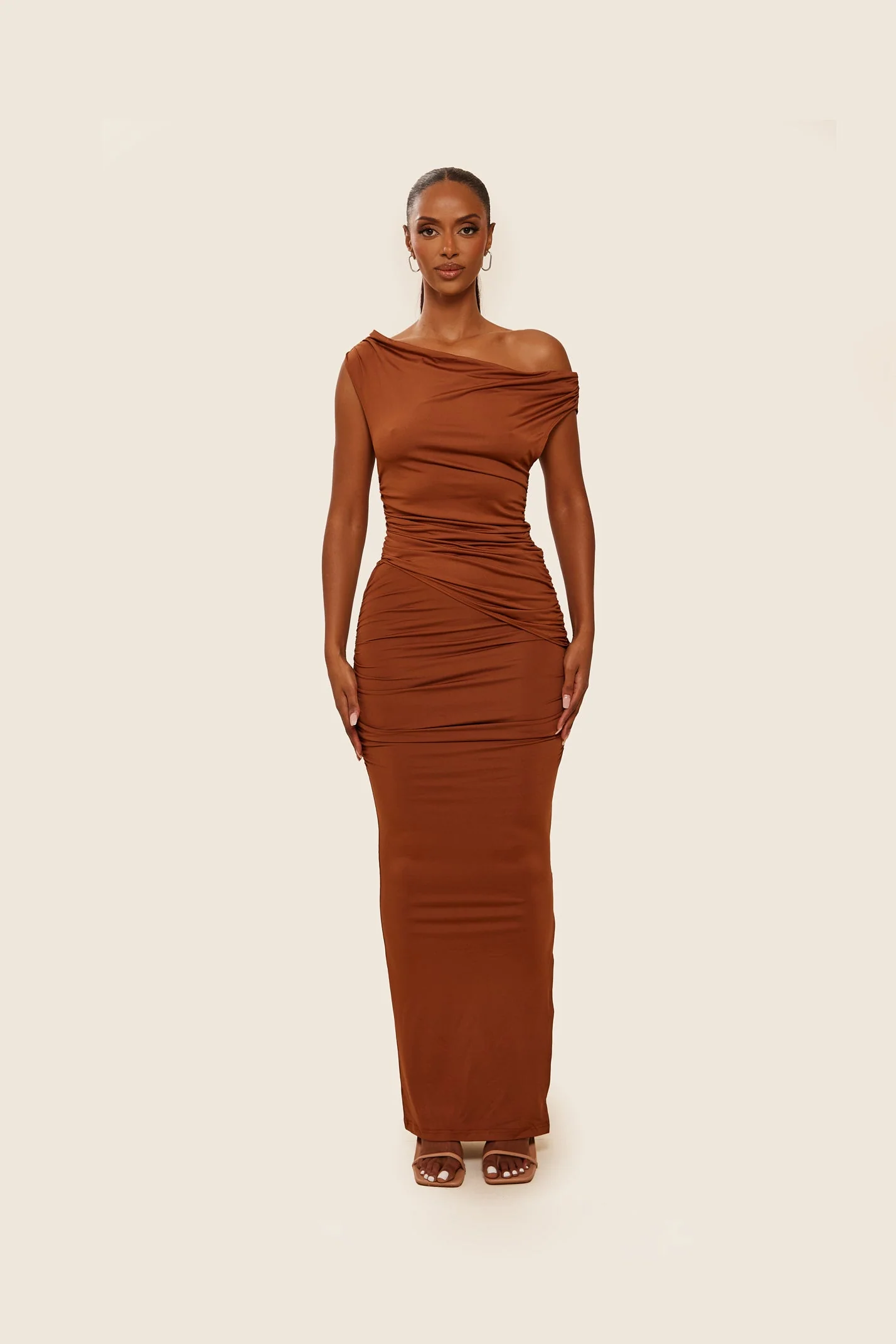 The Iris Maxi Set in Brown - Image 4