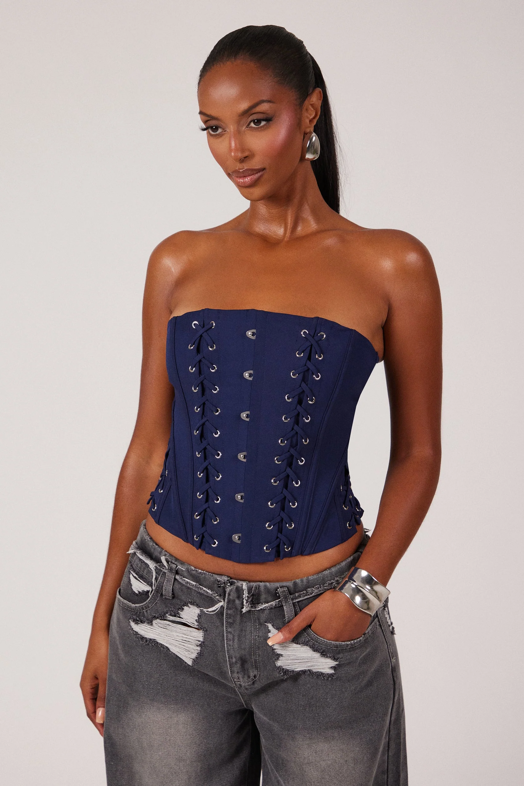 The Kayli Corset in Navy - Image 4