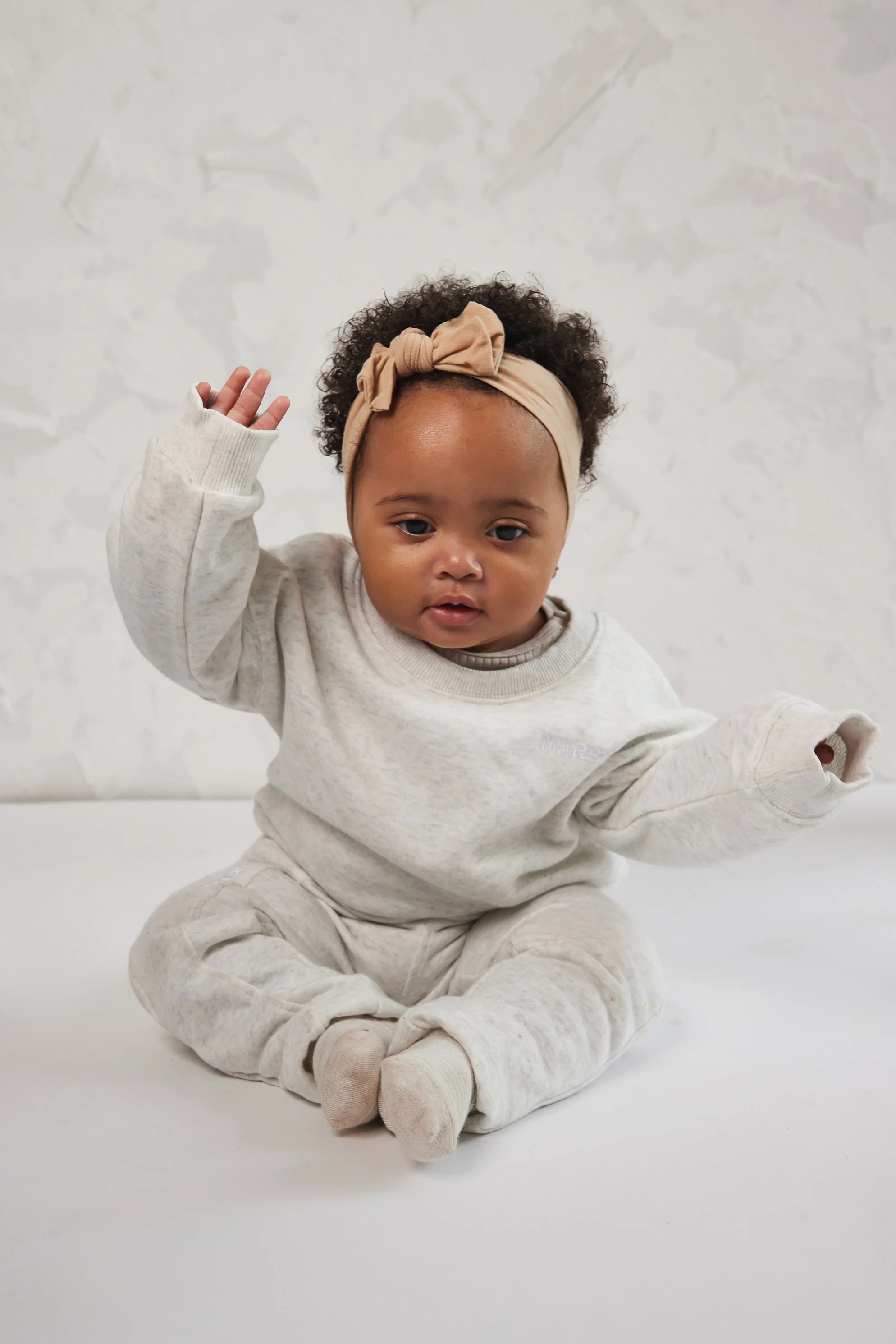 The Kids Essentials Sweater in Marl Grey - Image 3