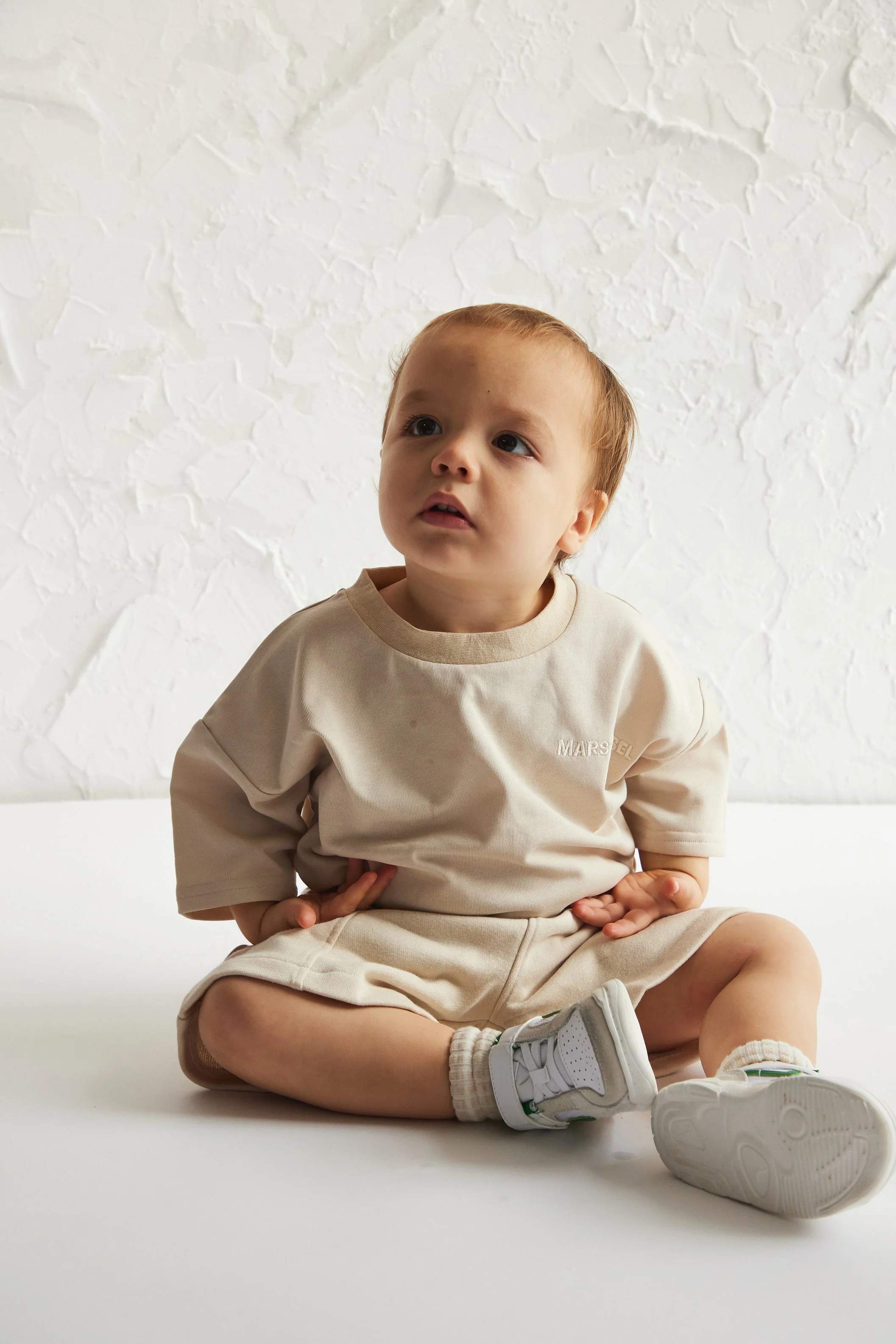 The Kids Essentials Sweater in Stone - Image 4