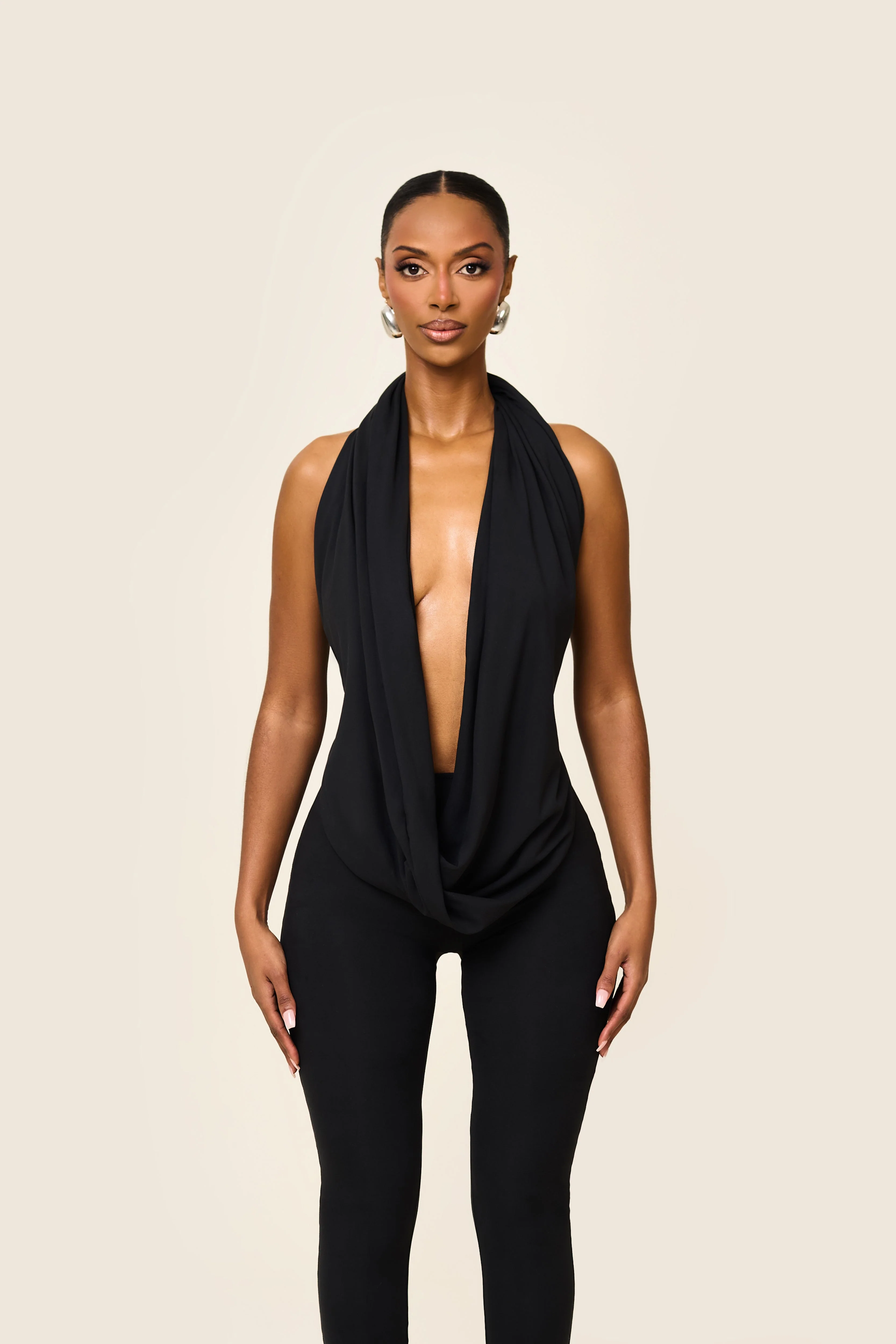 The Leia Top in Black - Image 15