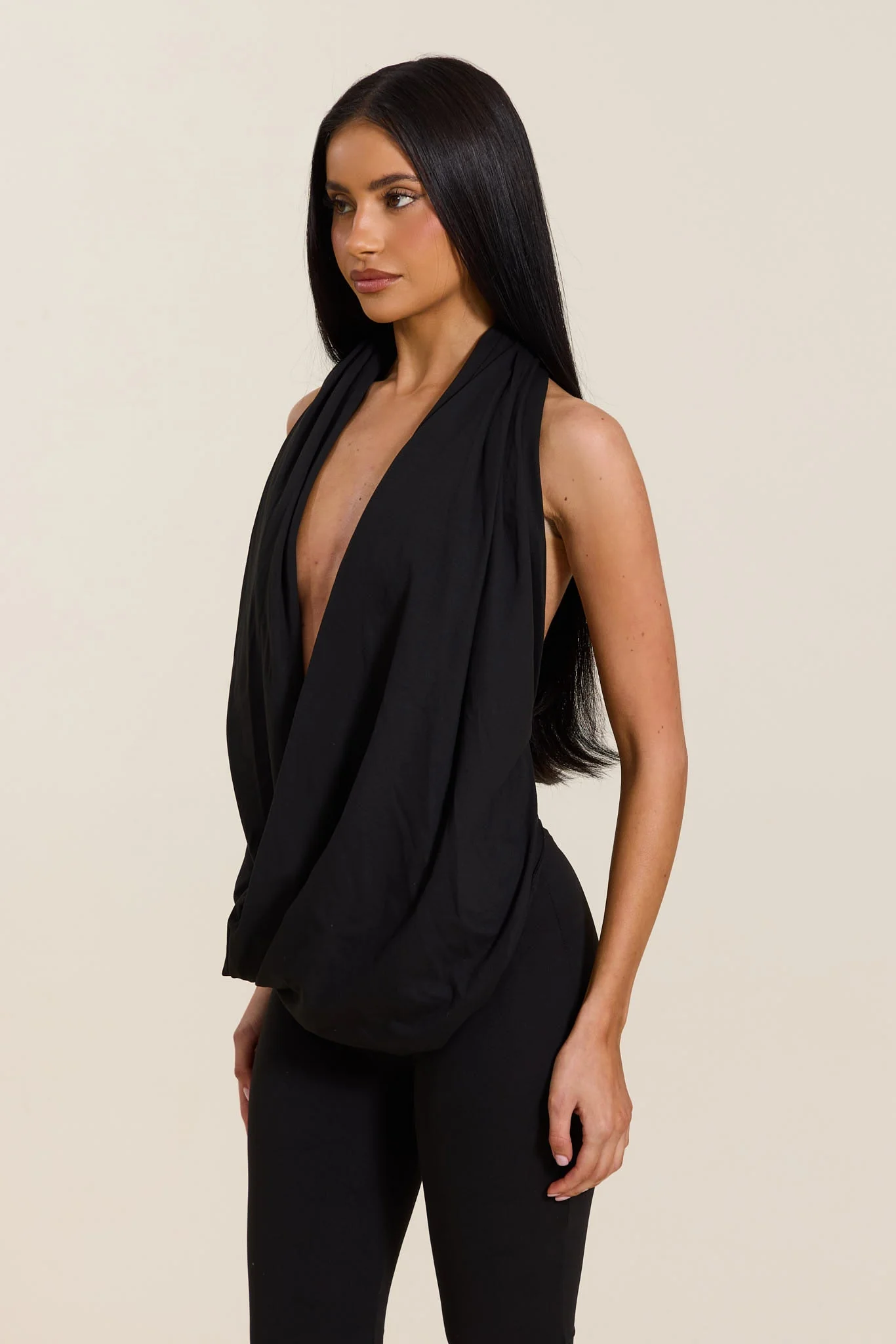 The Leia Top in Black - Image 5