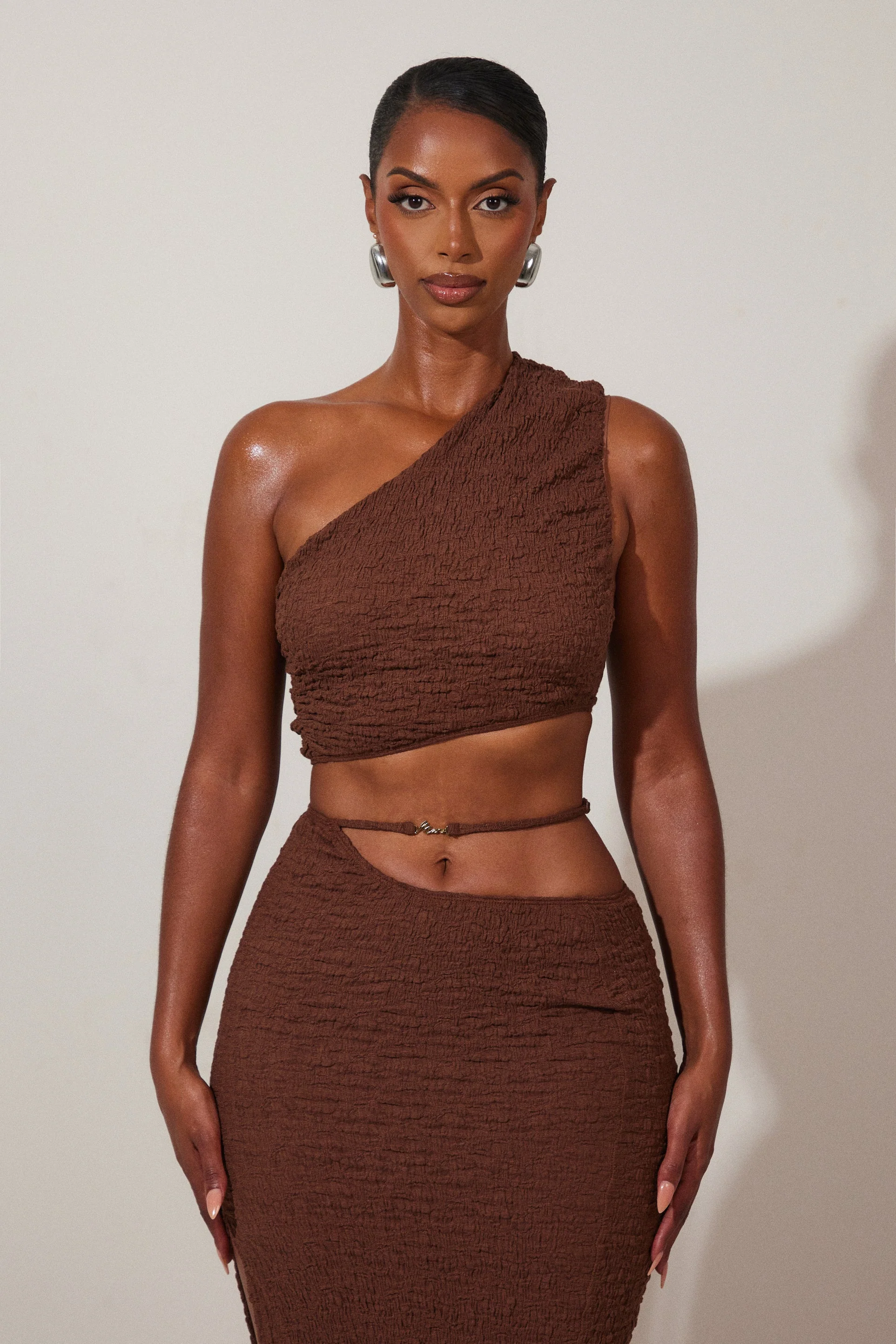 The Mars Detail Asymmetric Textured Set in Brown - Image 5