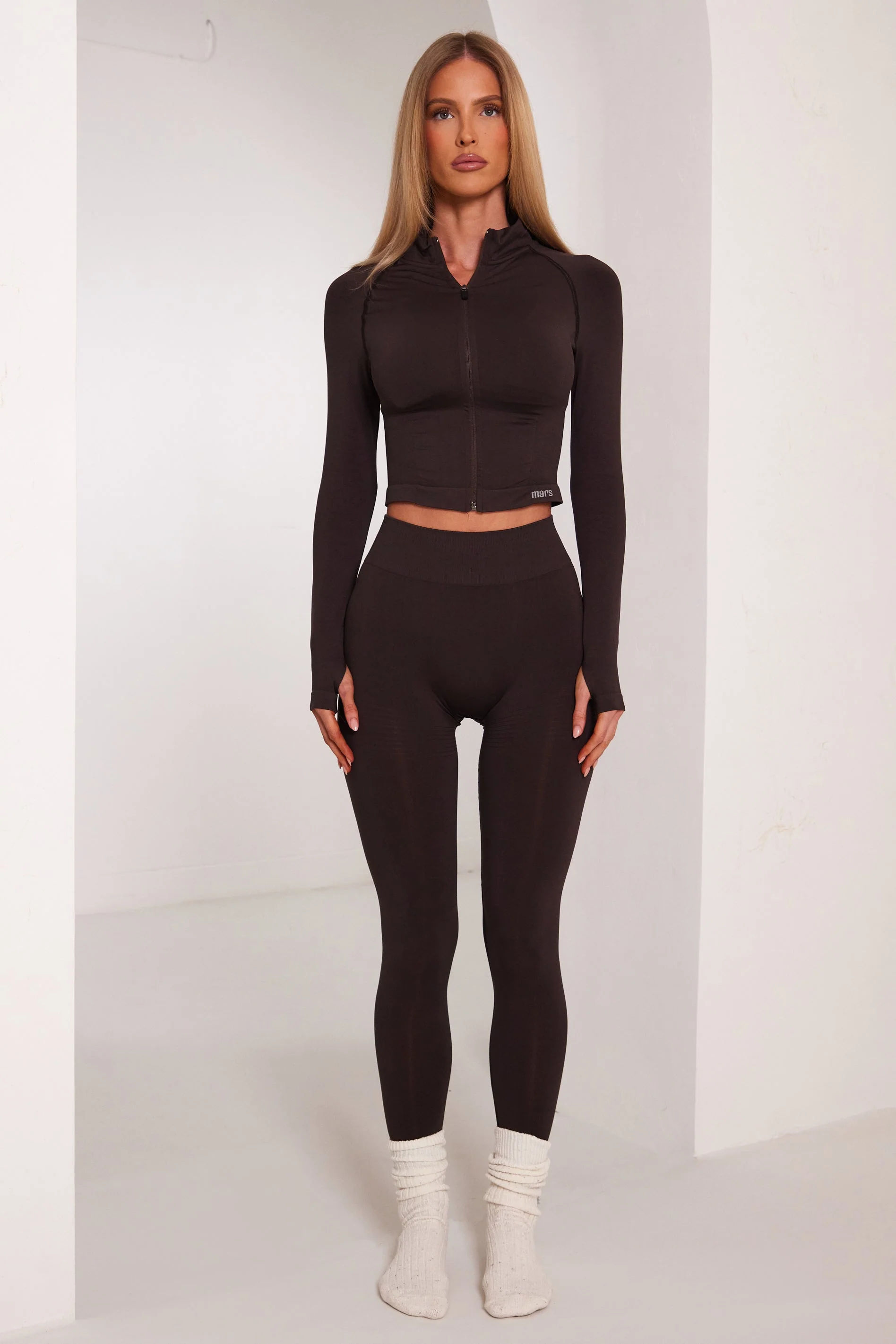 The Mars Seamless Leggings in Brown - Image 7