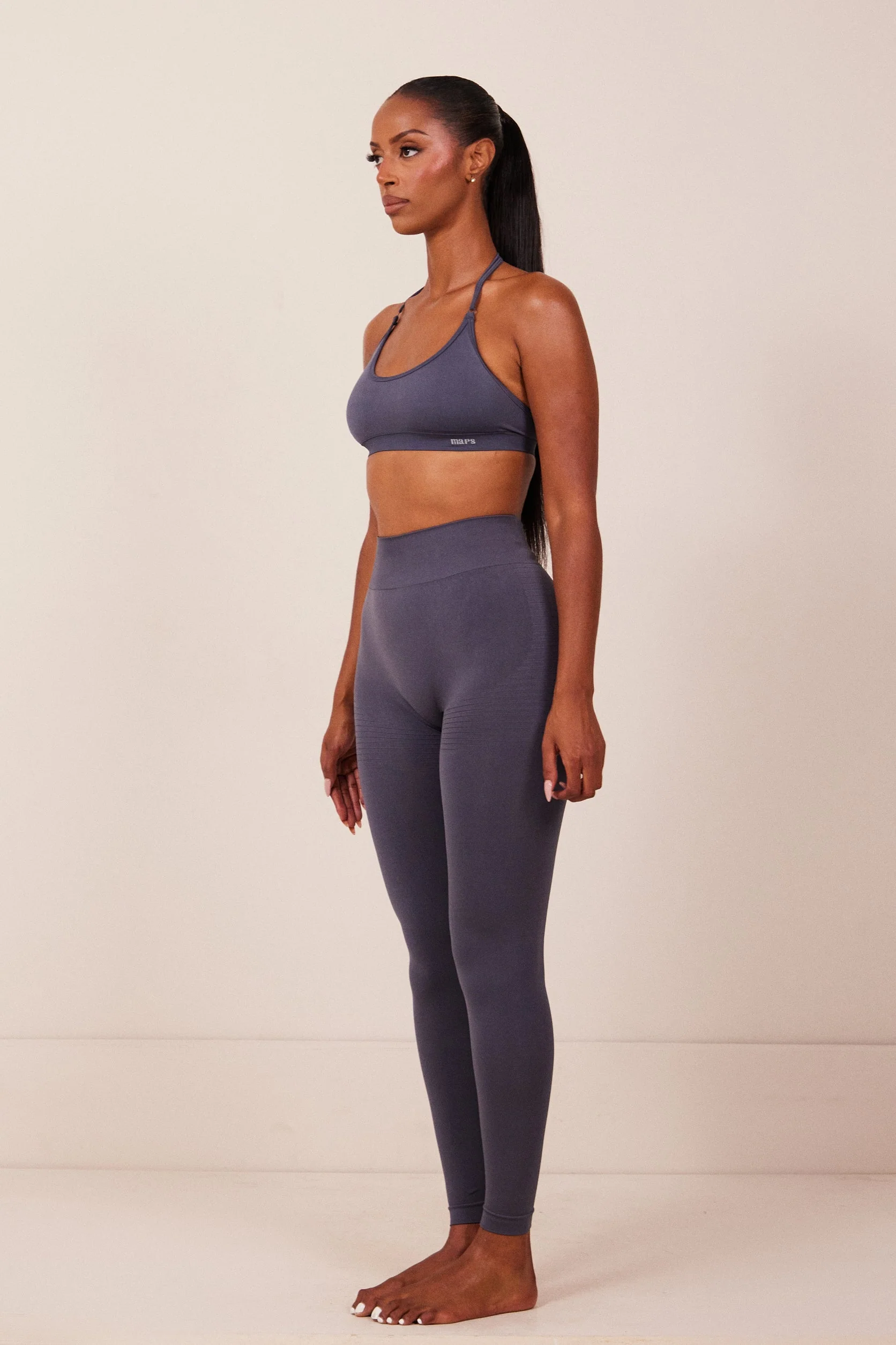 The Mars Seamless Leggings in Navy - Image 3