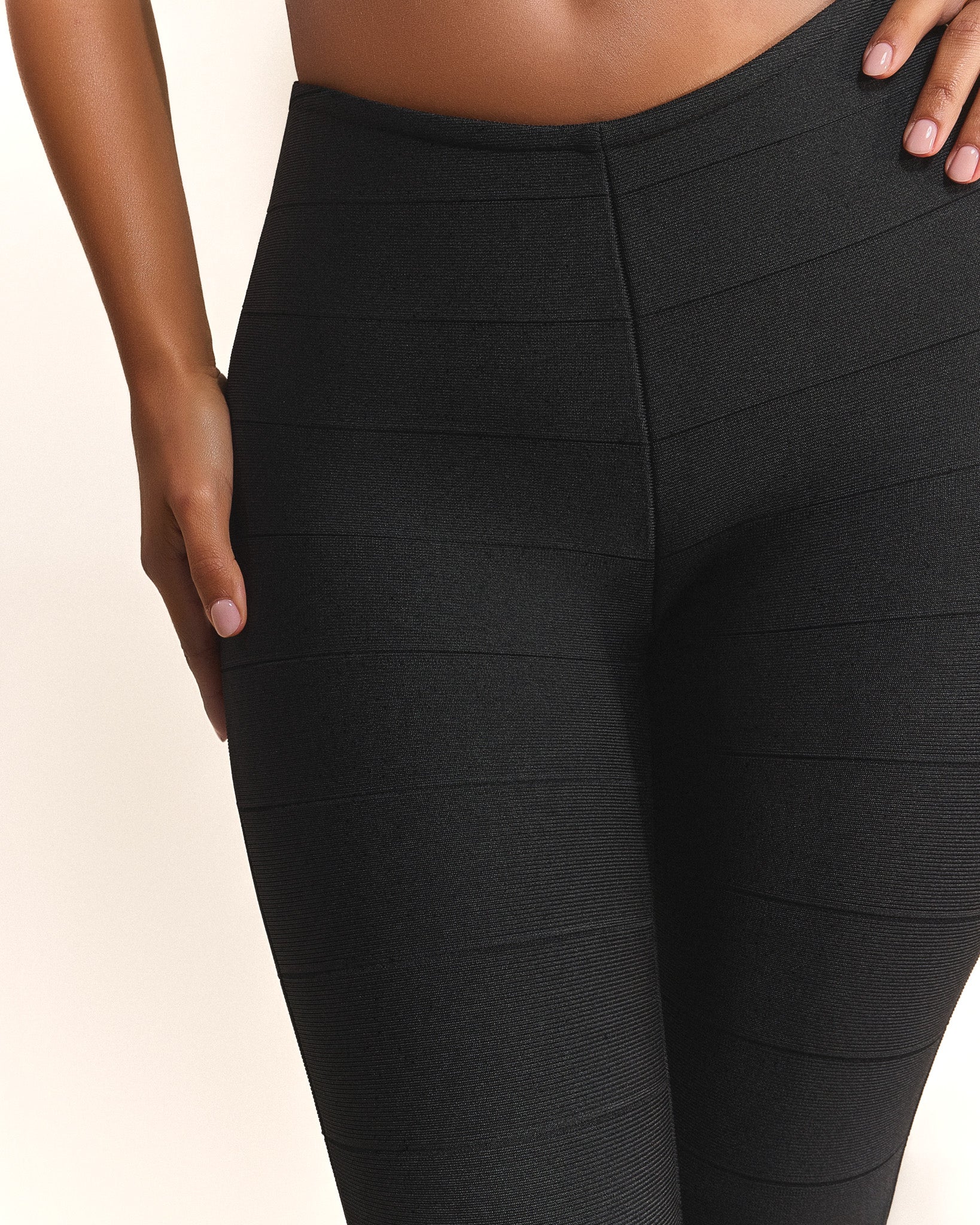 The Natalia Capris in Black - Image 4