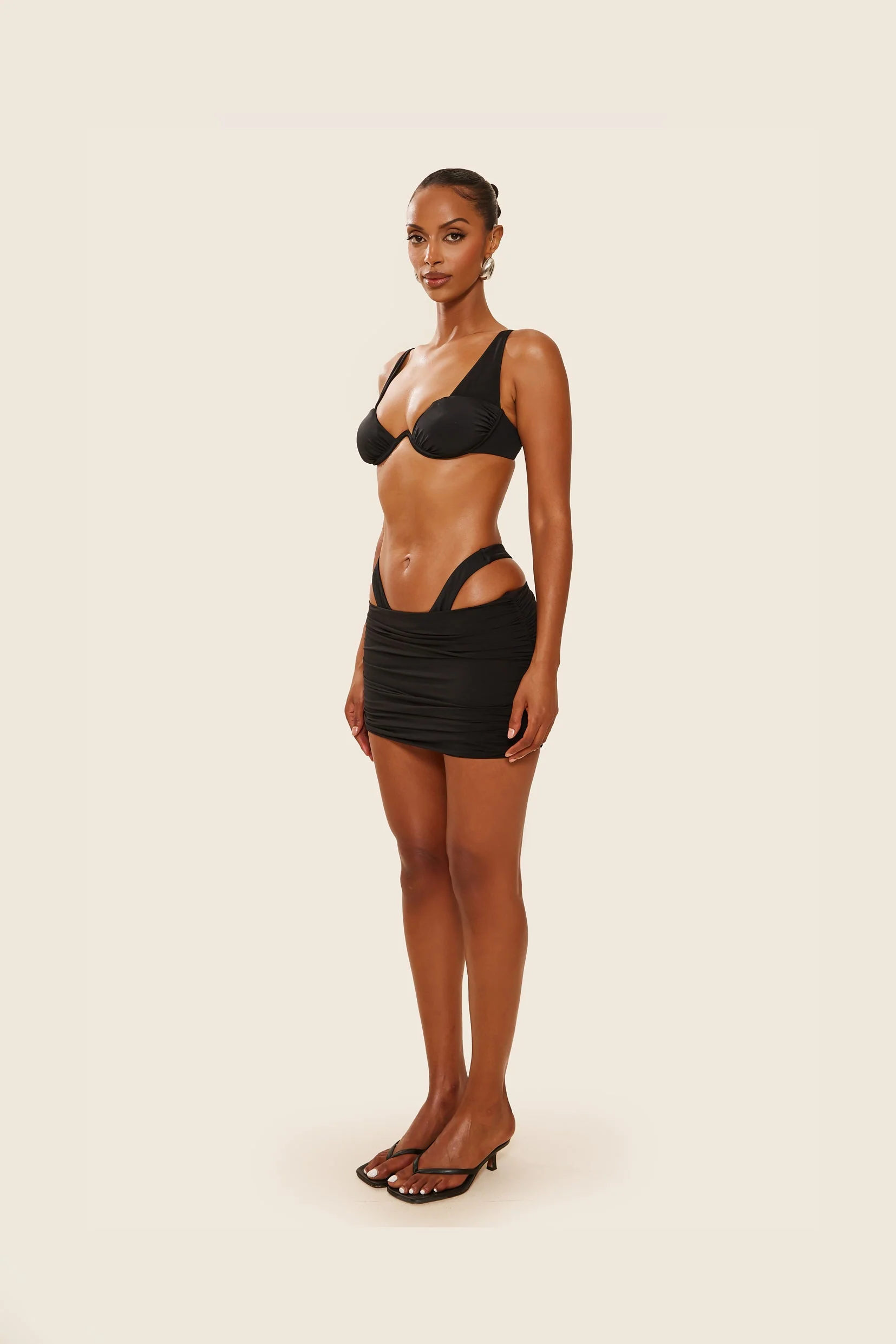 The Nicole Coverup - Image 2