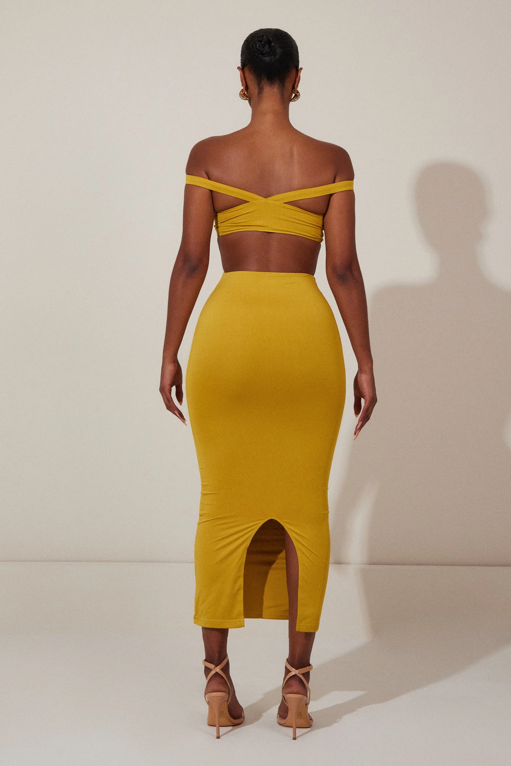 The Off Shoulder Midaxi Set in Mustard - Image 8