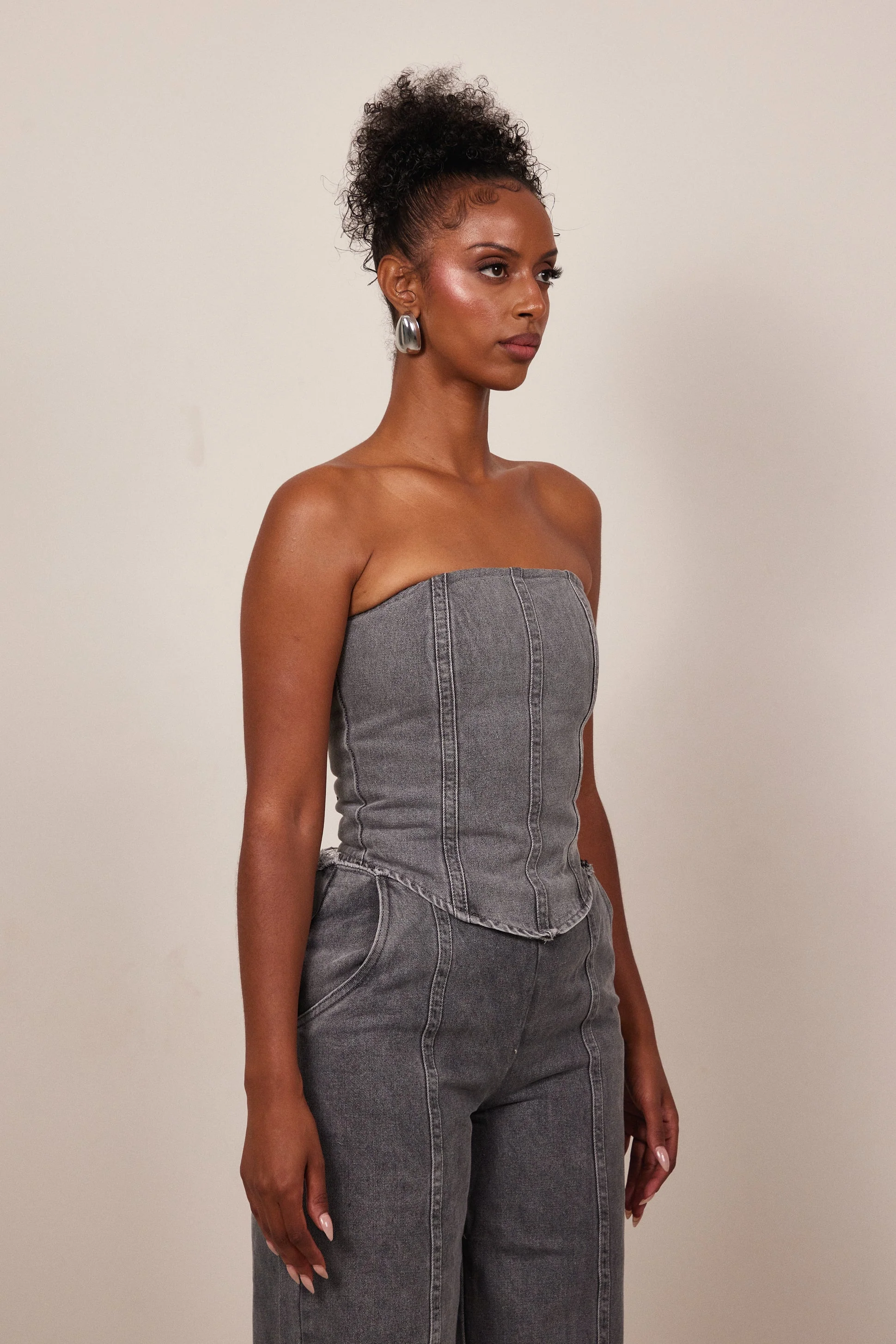 The Brooke Corset in Grey Wash - Image 3