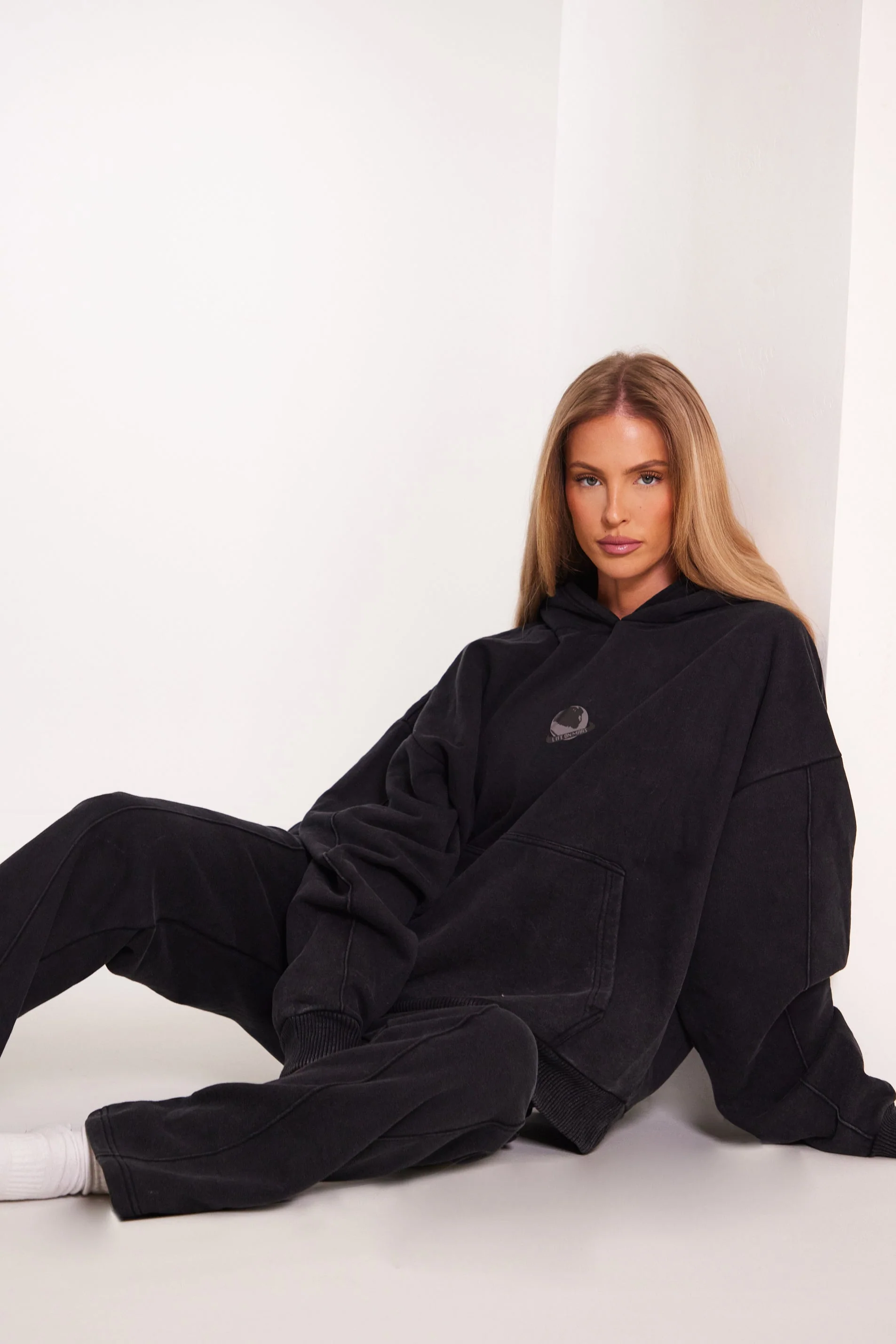 Planet Mars Joggers in Charcoal - Image 5