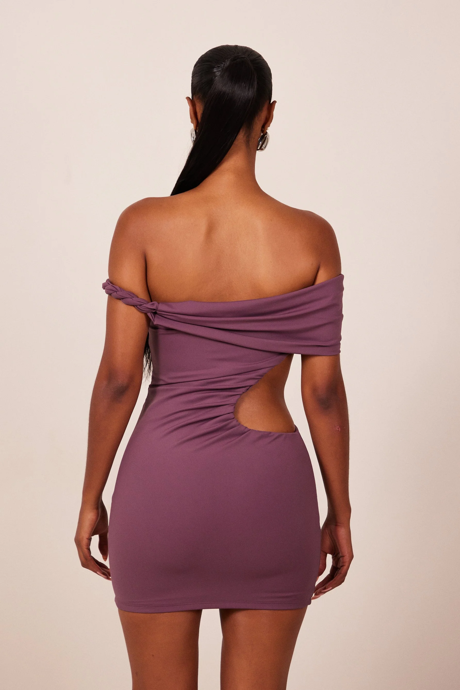 The Rope Cut Out Mini in Plum - Image 5